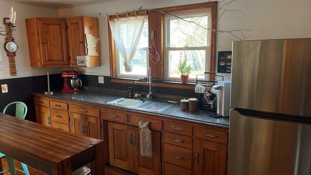 main property photo 16