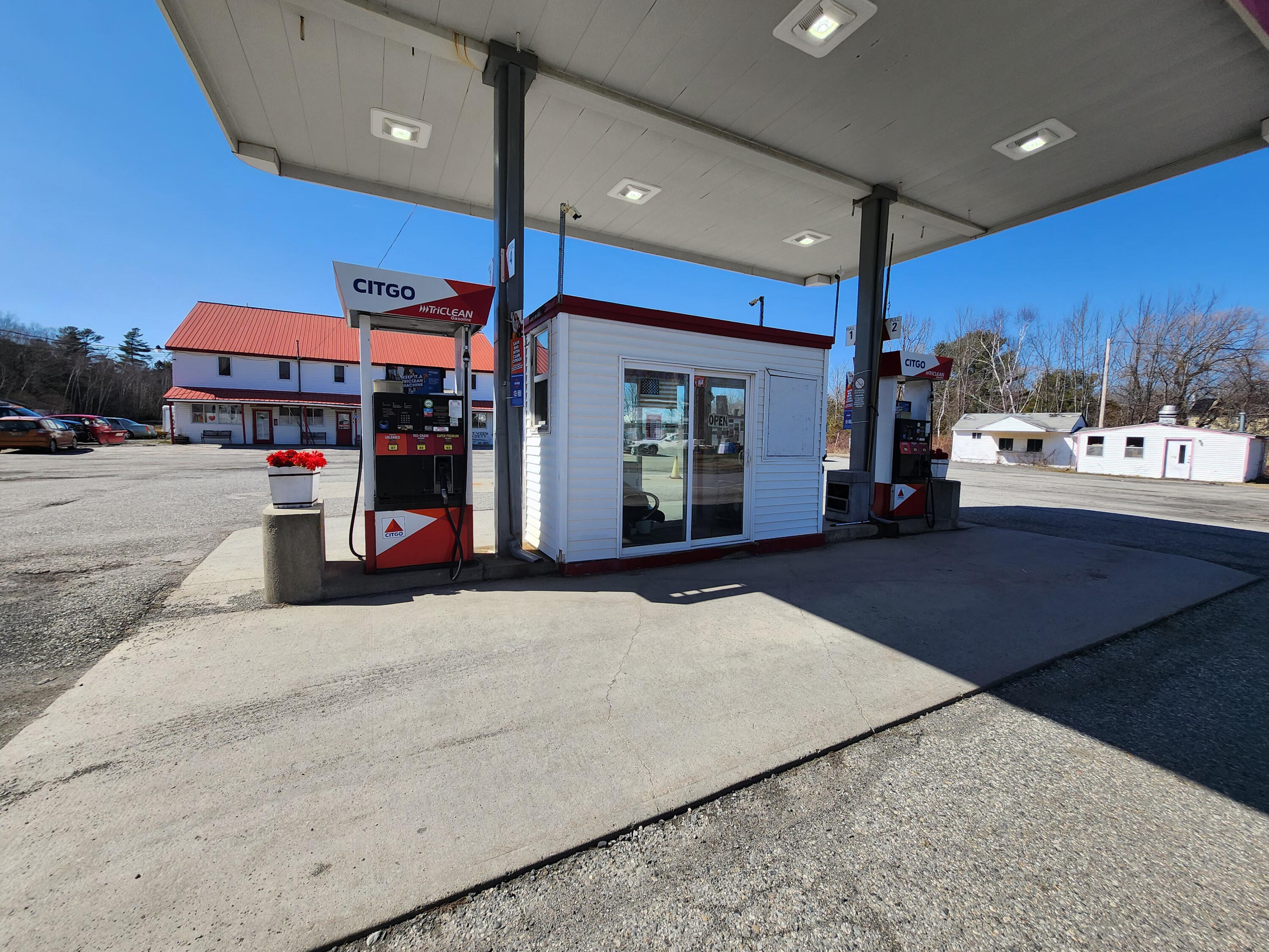 main property photo 20