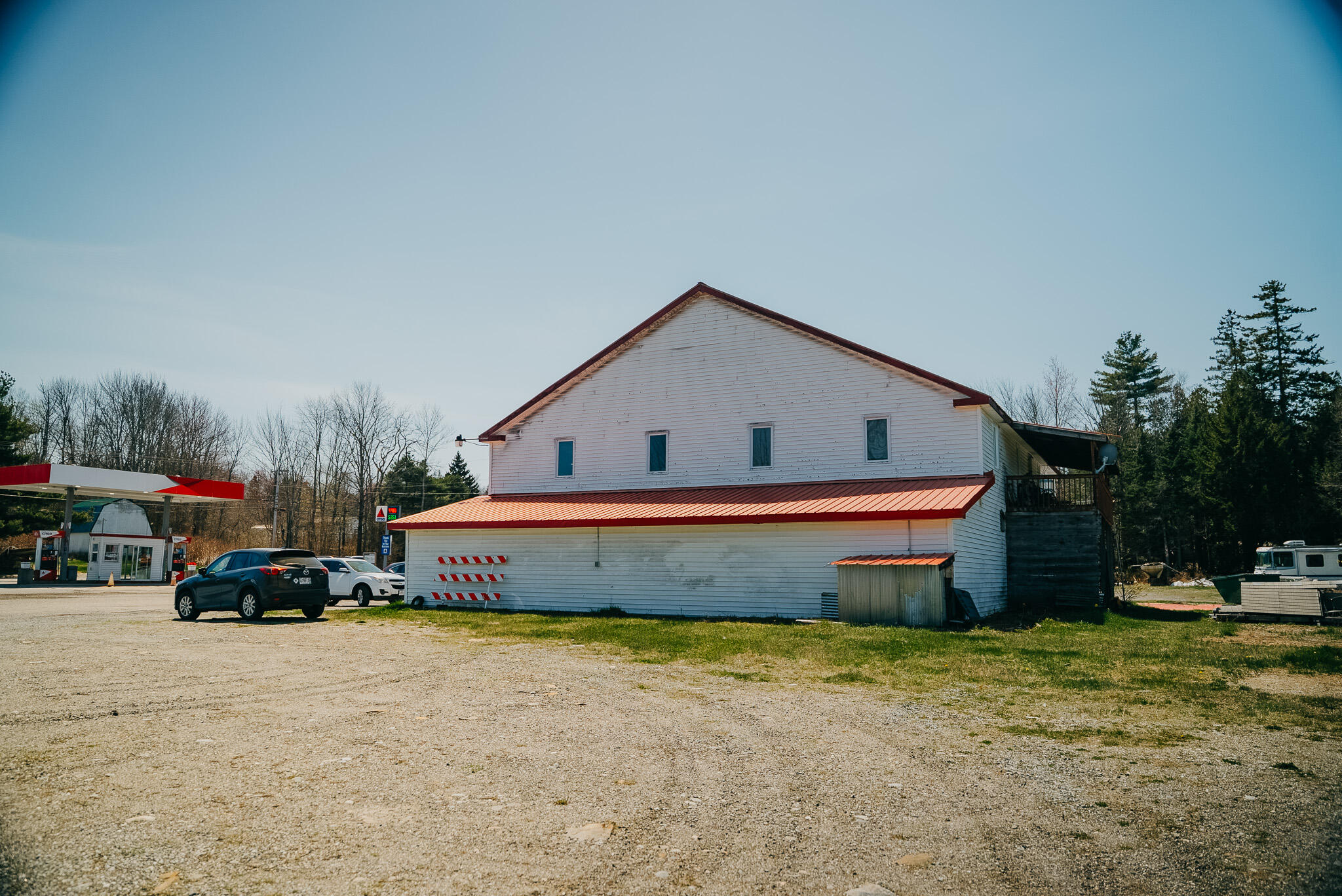 main property photo 51