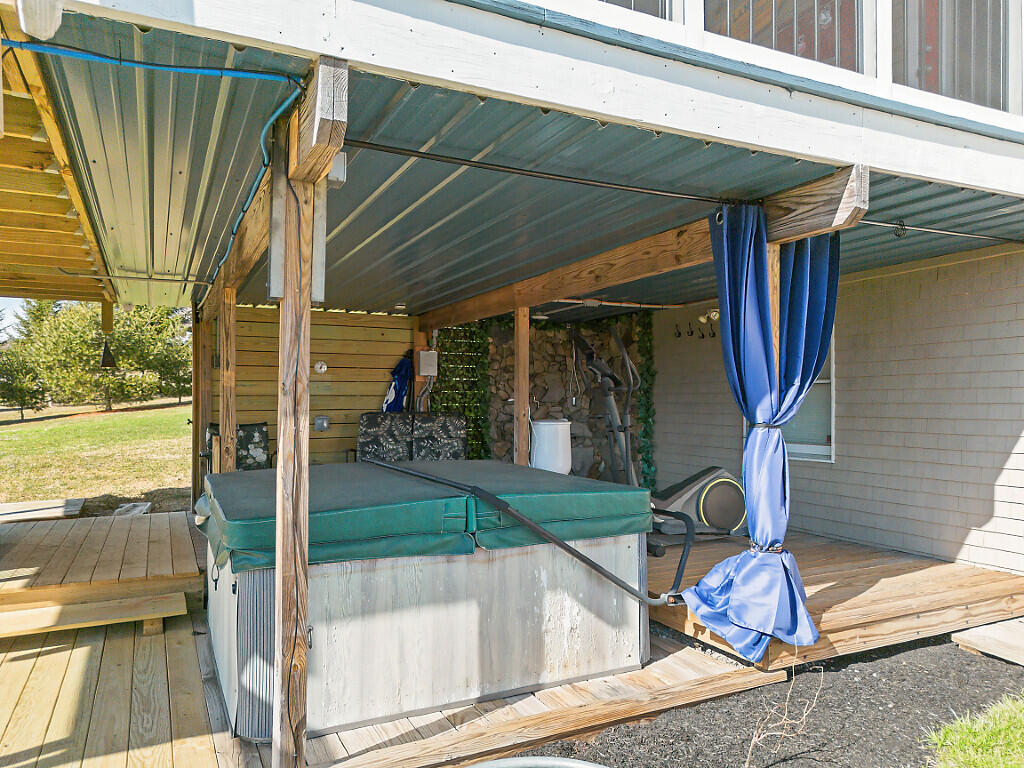 main property photo 49