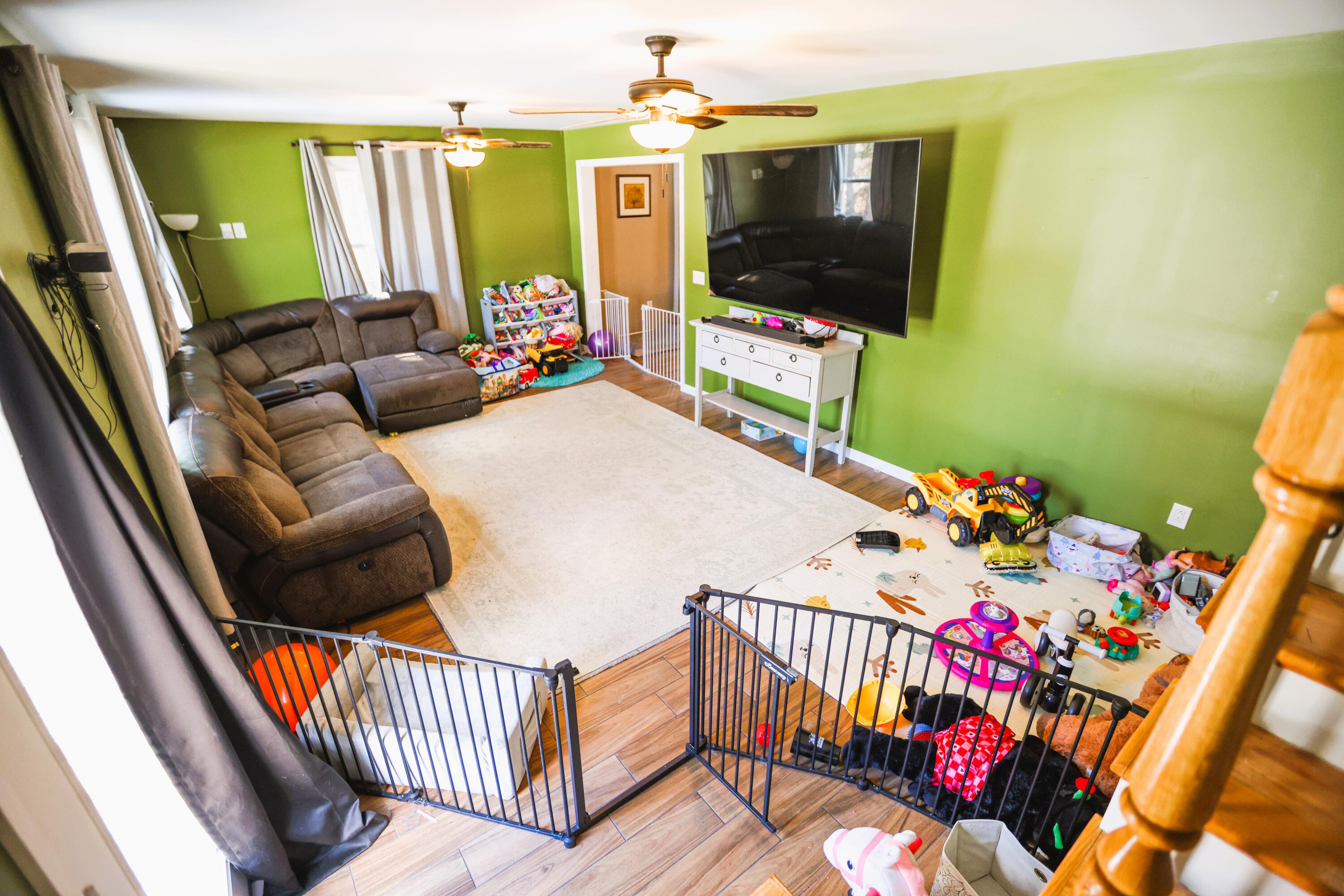 main property photo 37