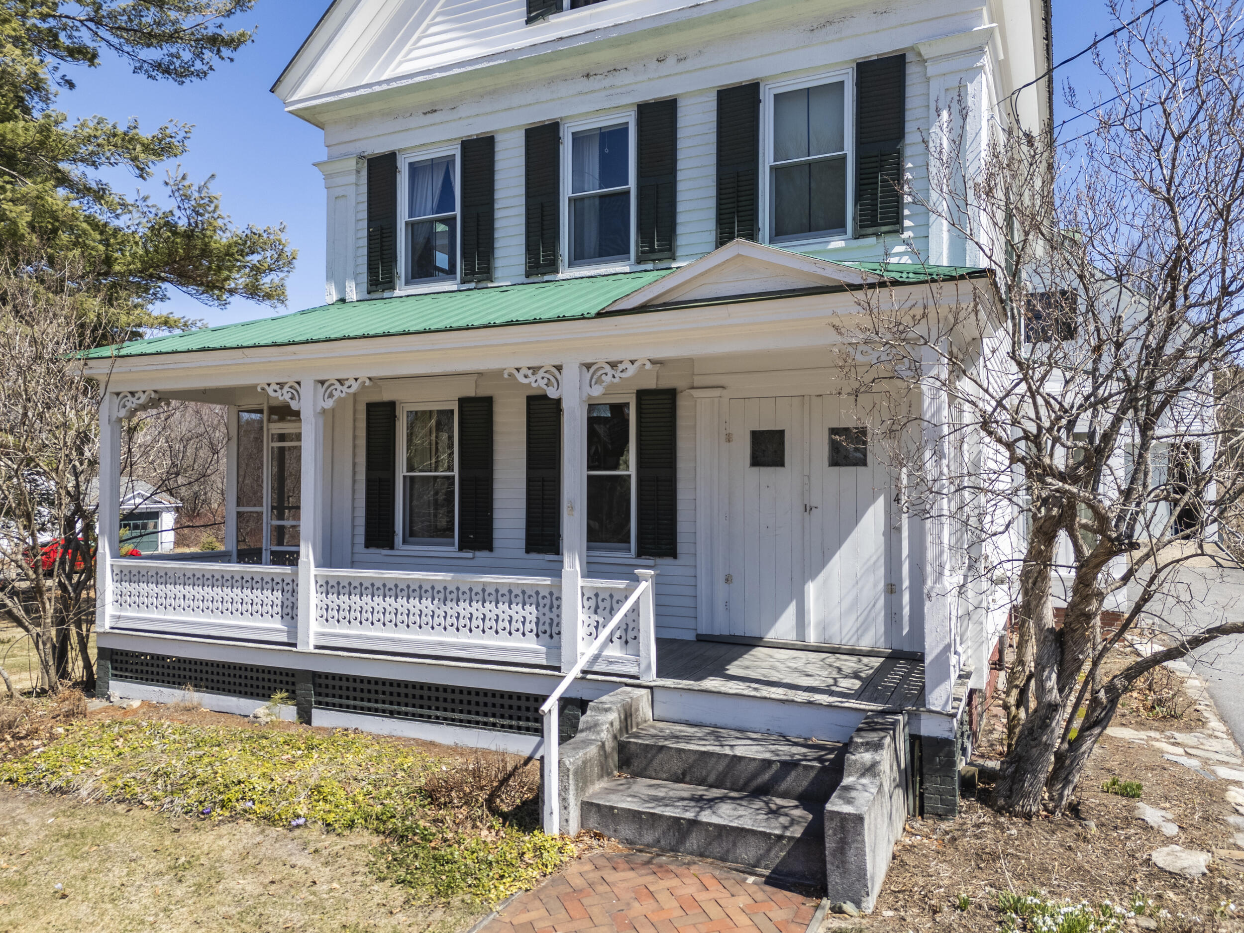 main property photo 11