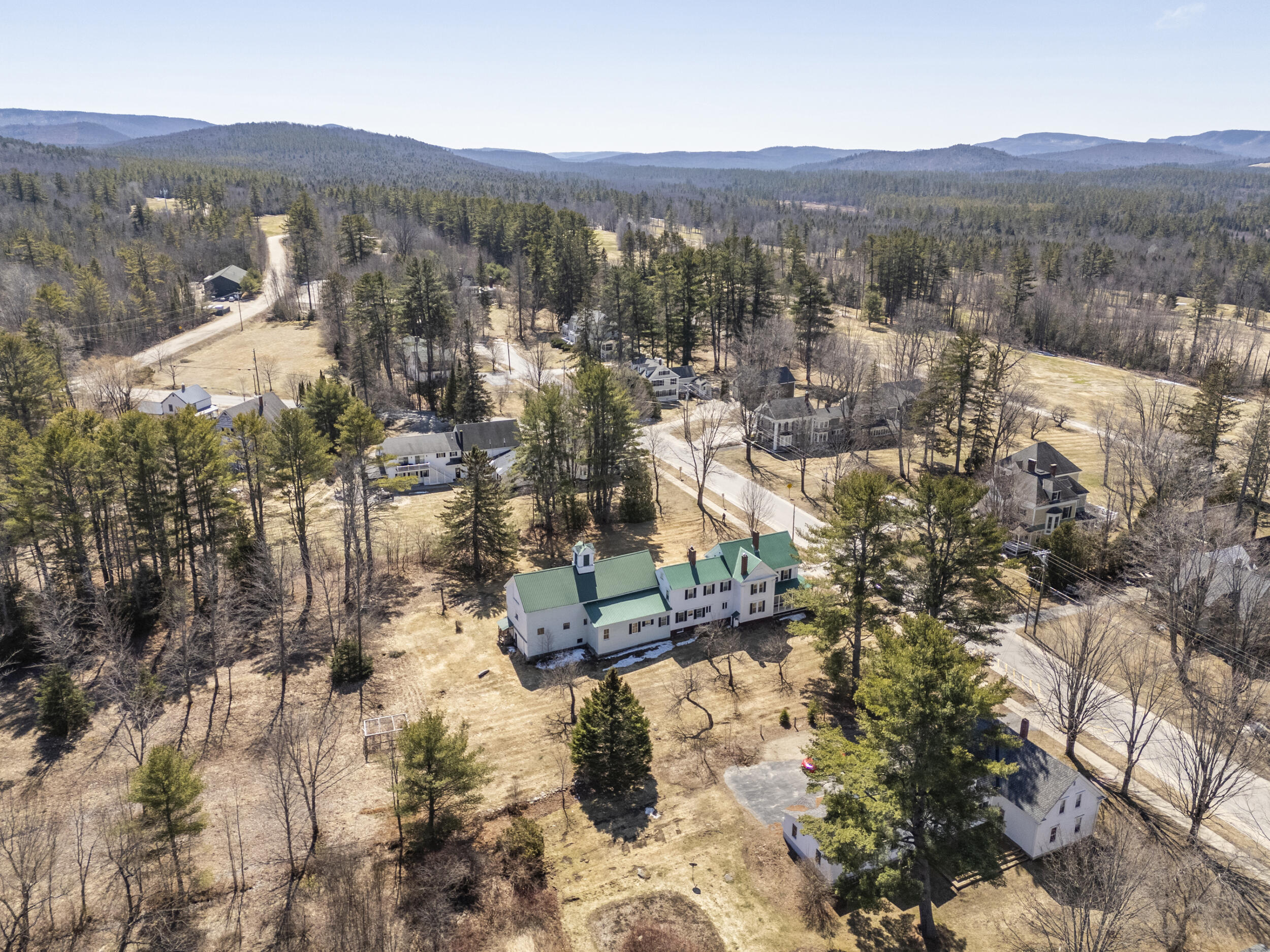 main property photo 20