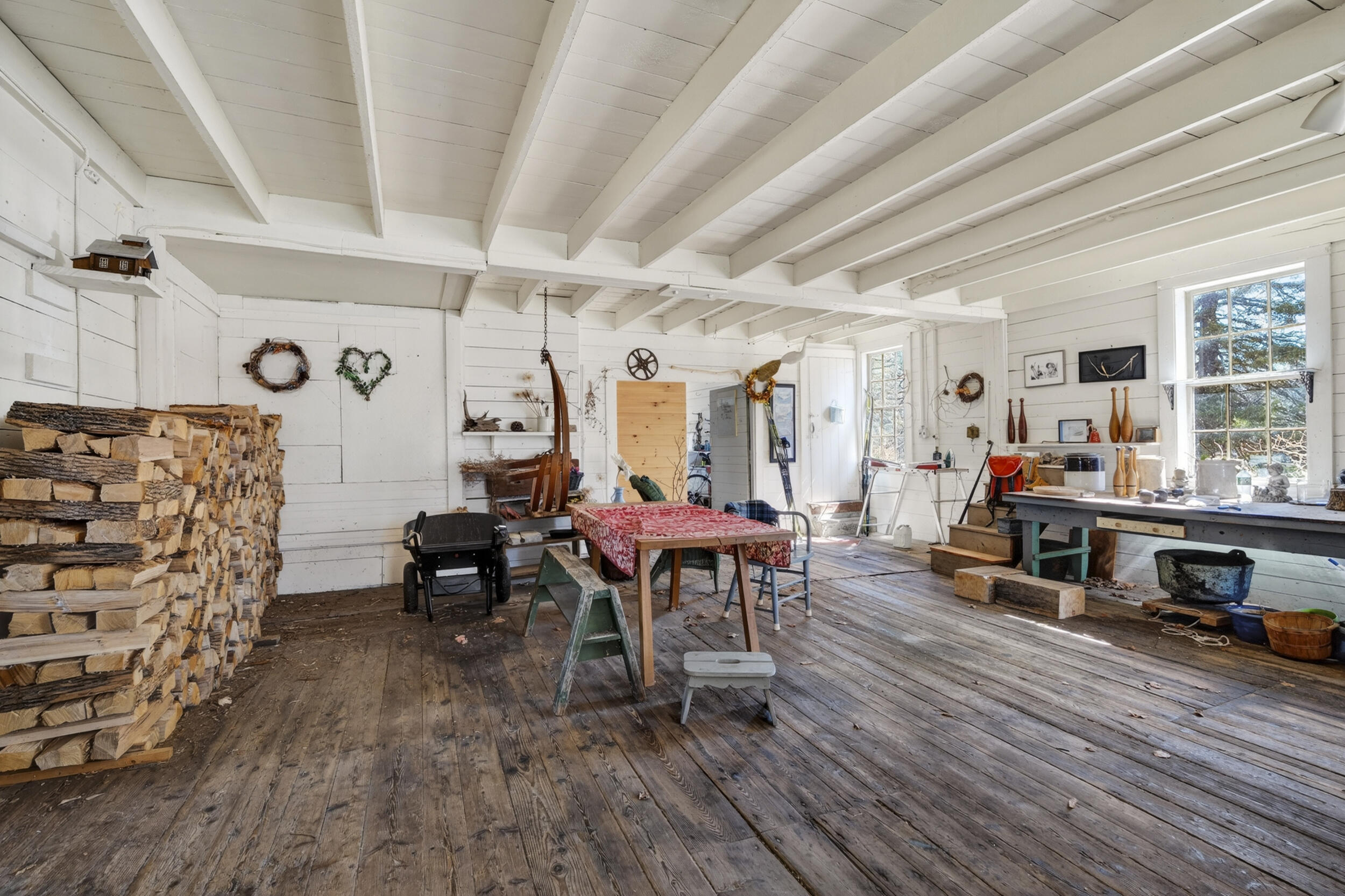 main property photo 78