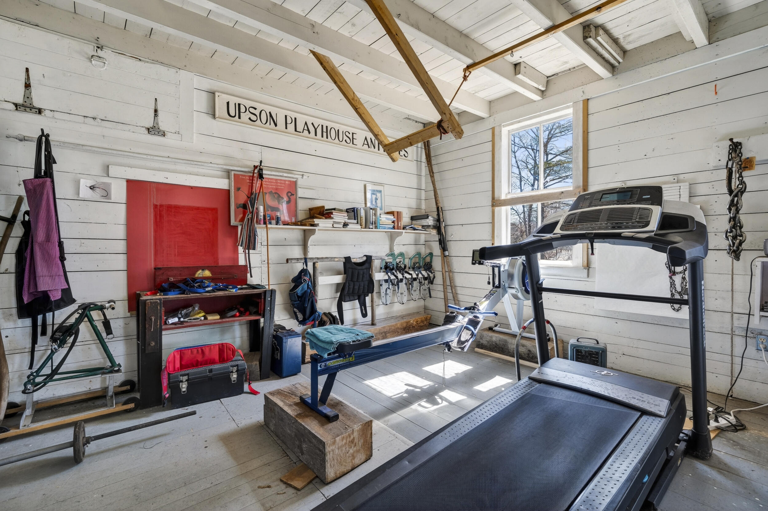 main property photo 81