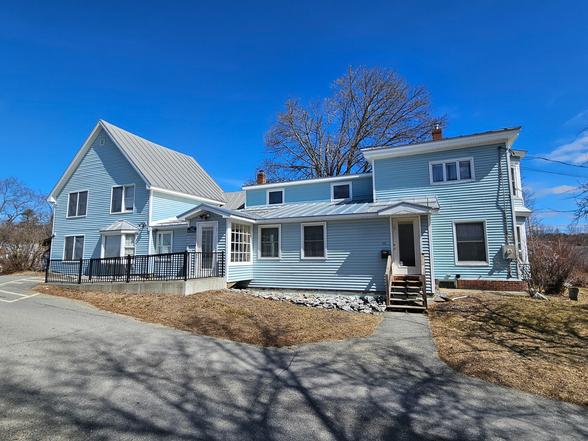main property photo 2