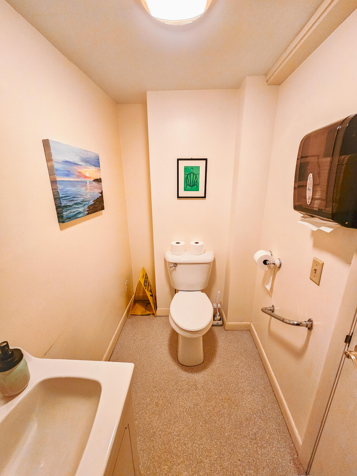 main property photo 77