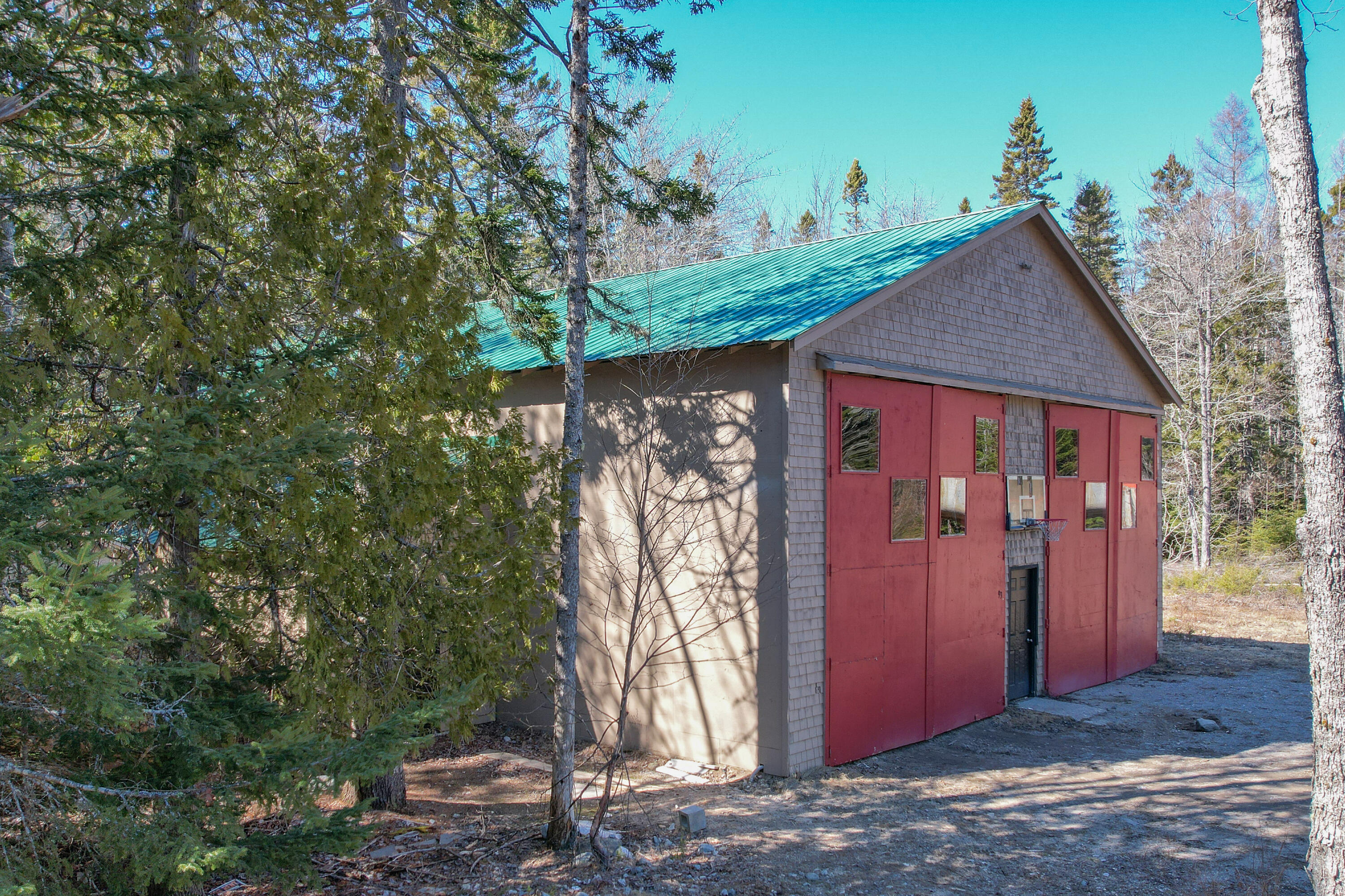 main property photo 3