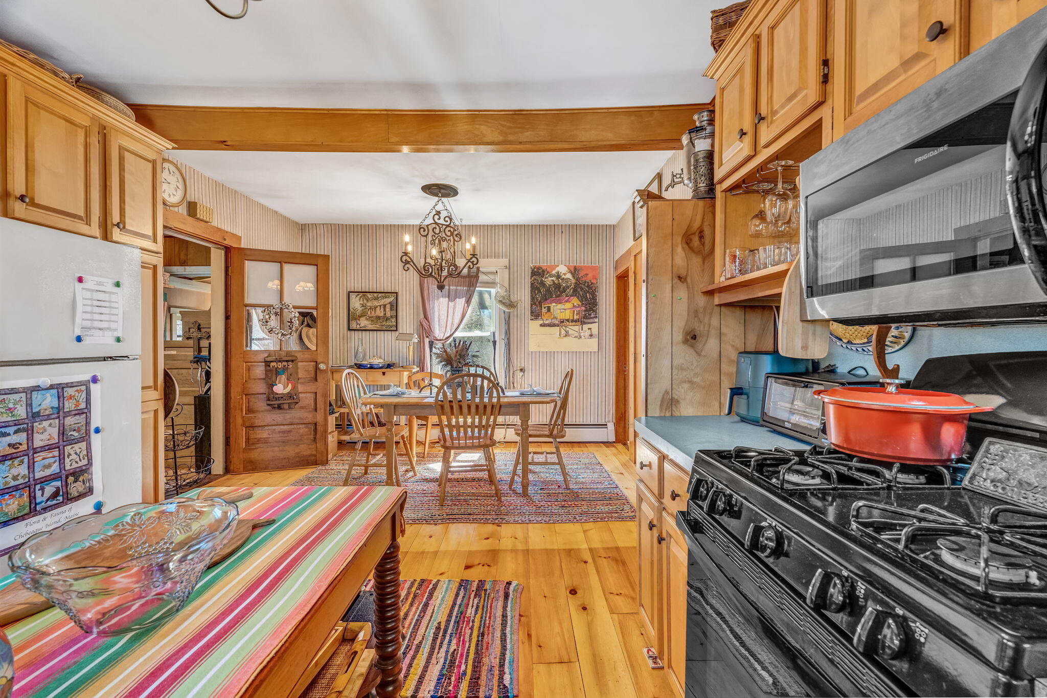 main property photo 16