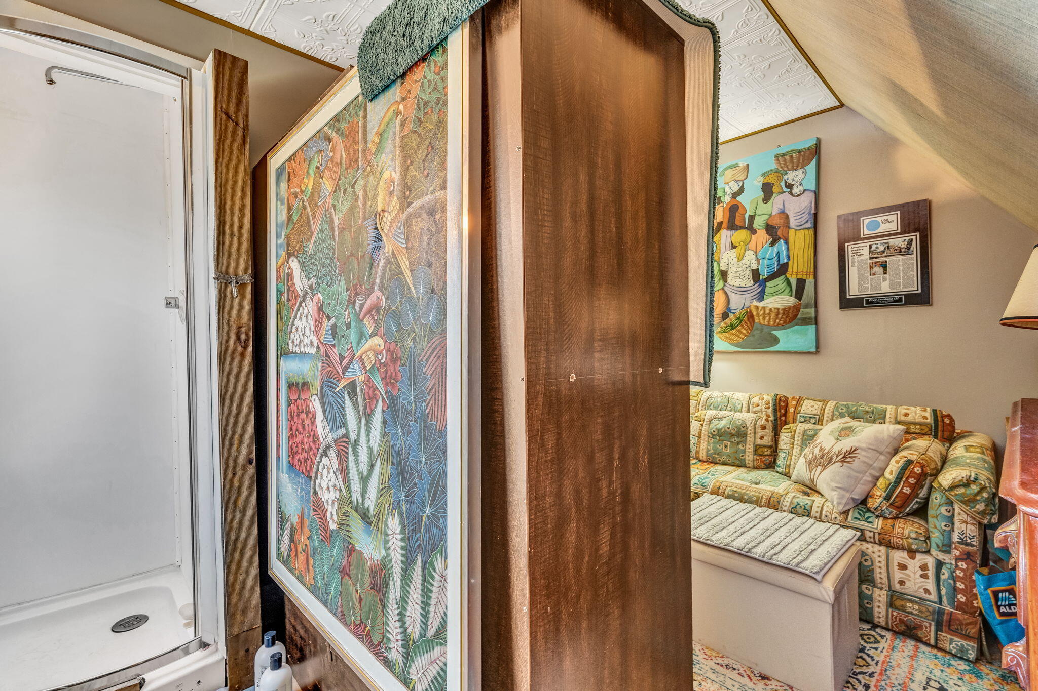 main property photo 44