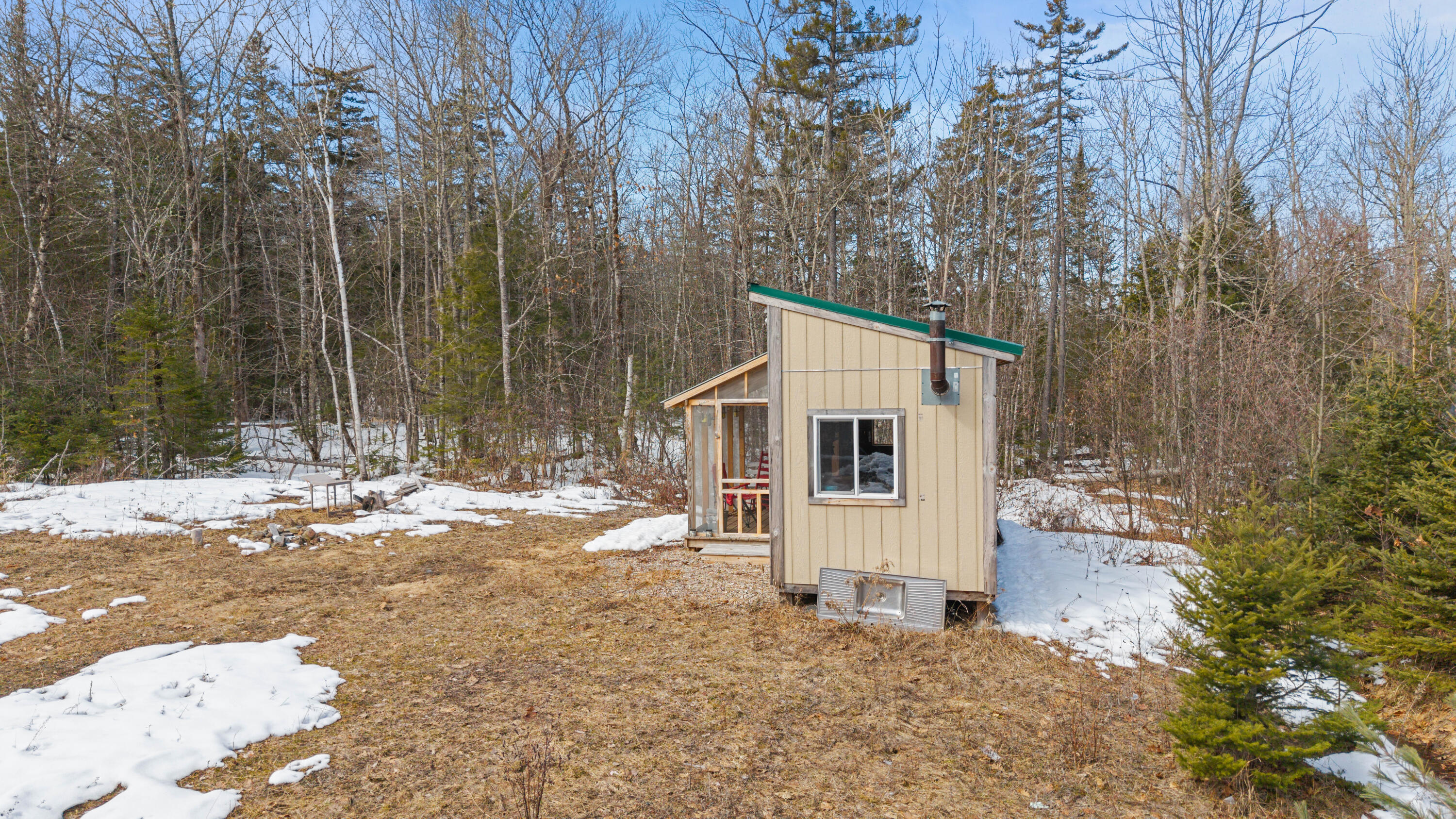 main property photo 12