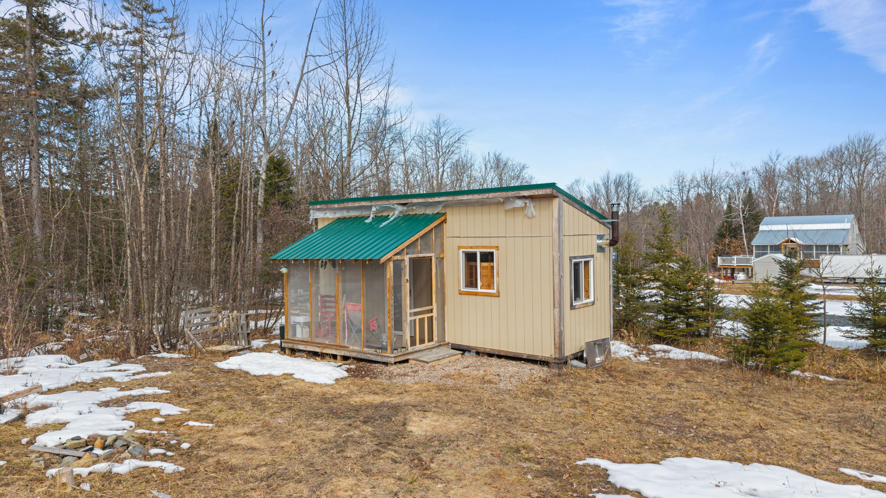 main property photo 23