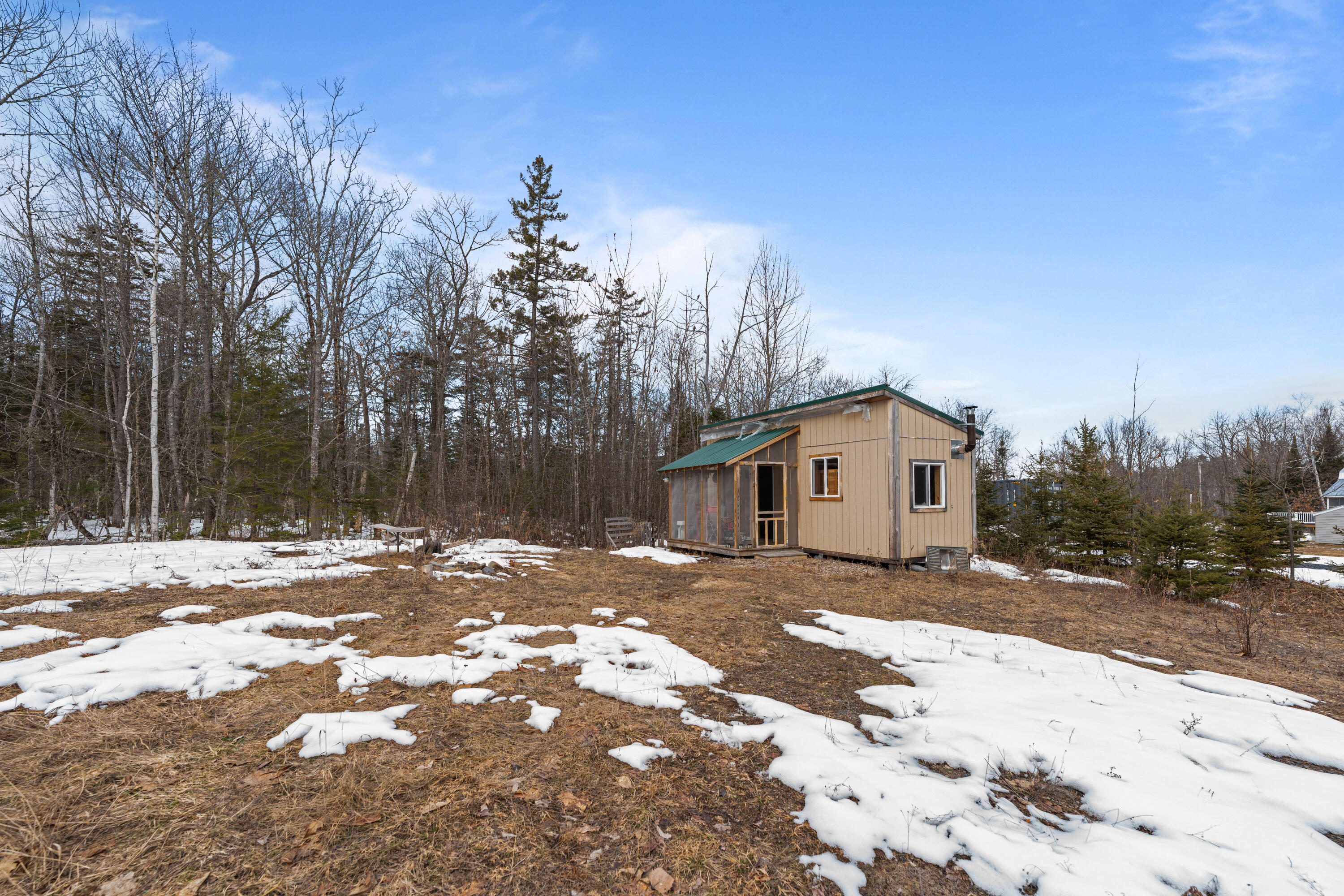 main property photo 26
