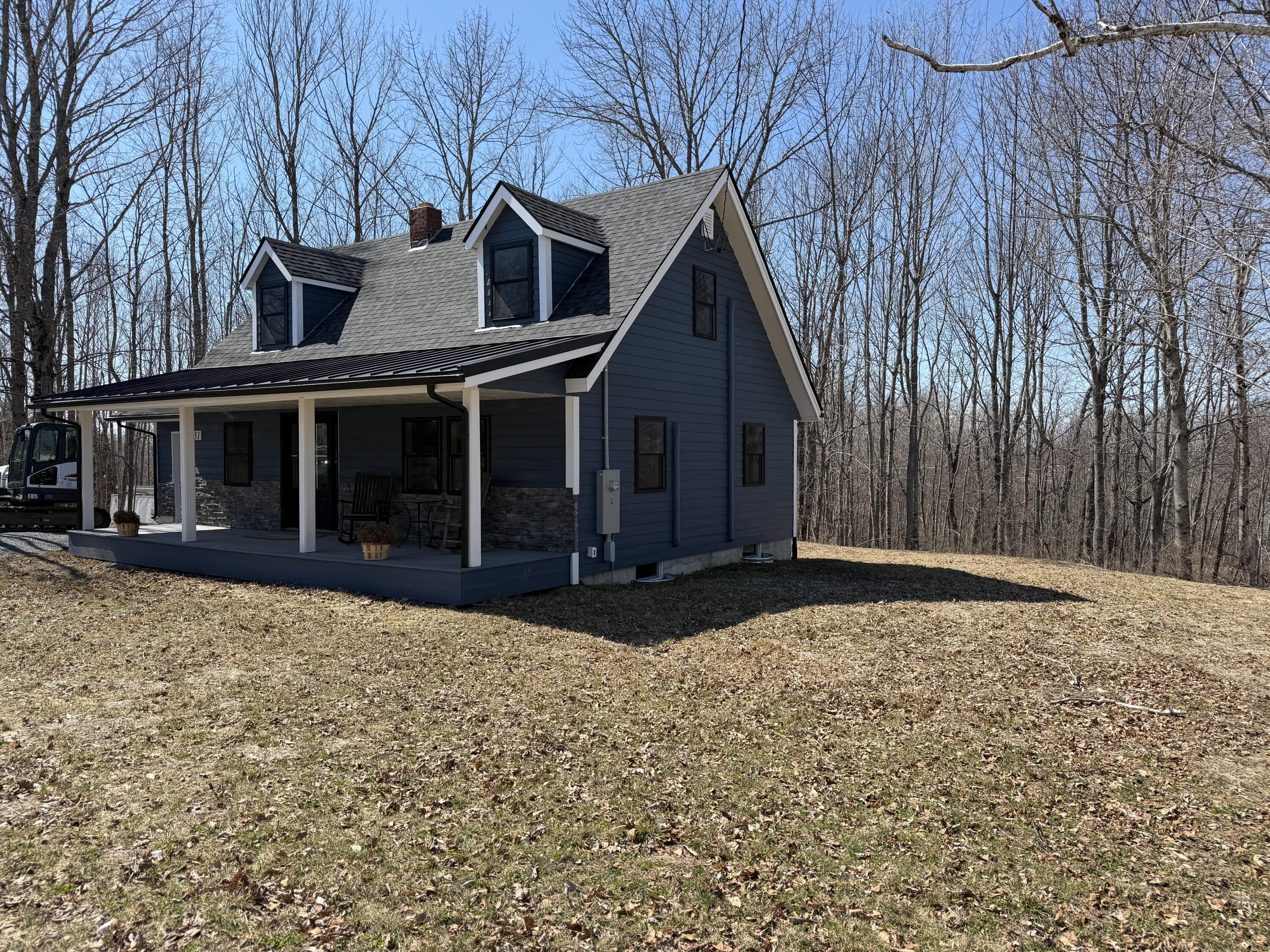 main property photo 41