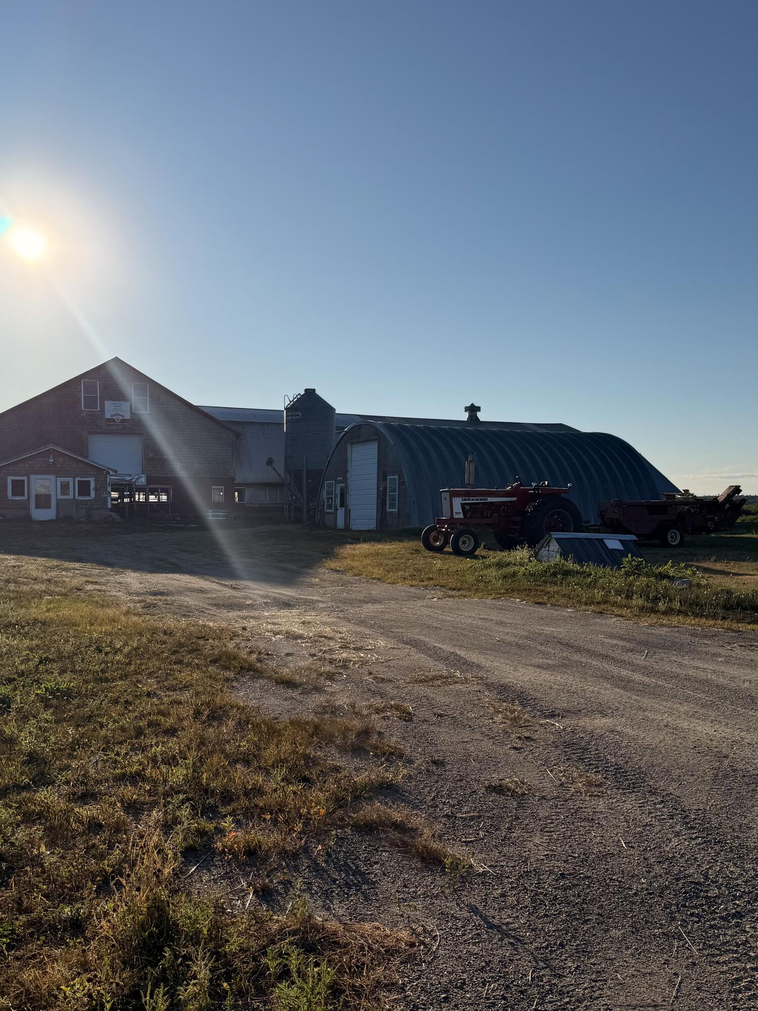 main property photo 40