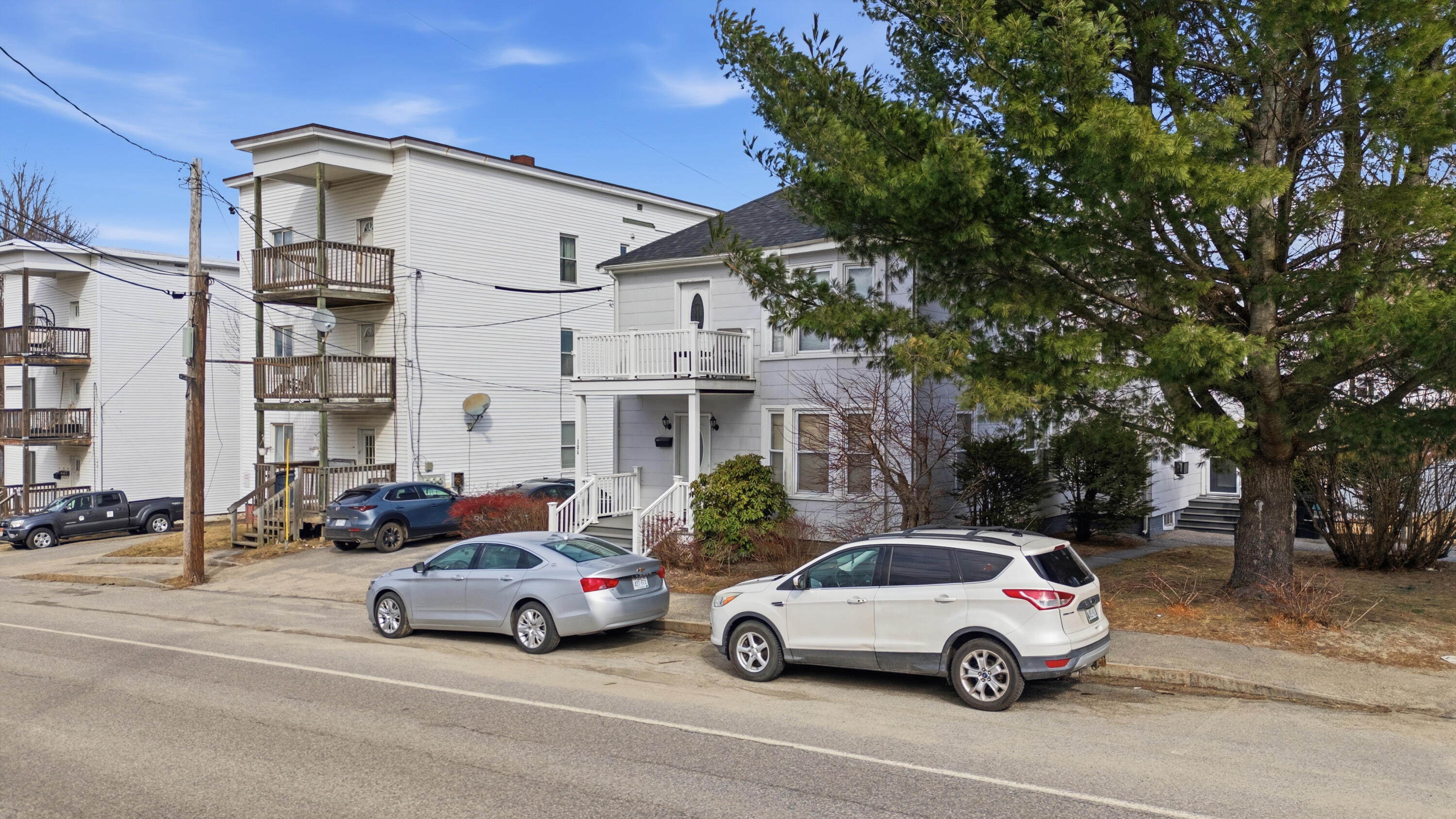 main property photo 46