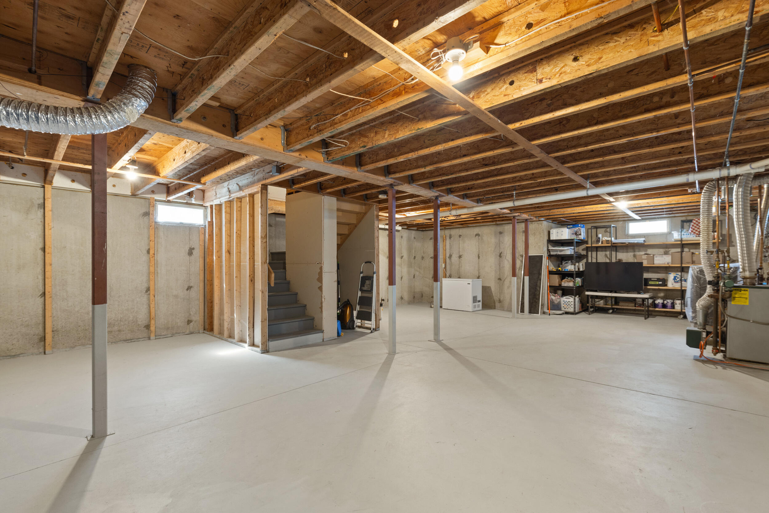 main property photo 75