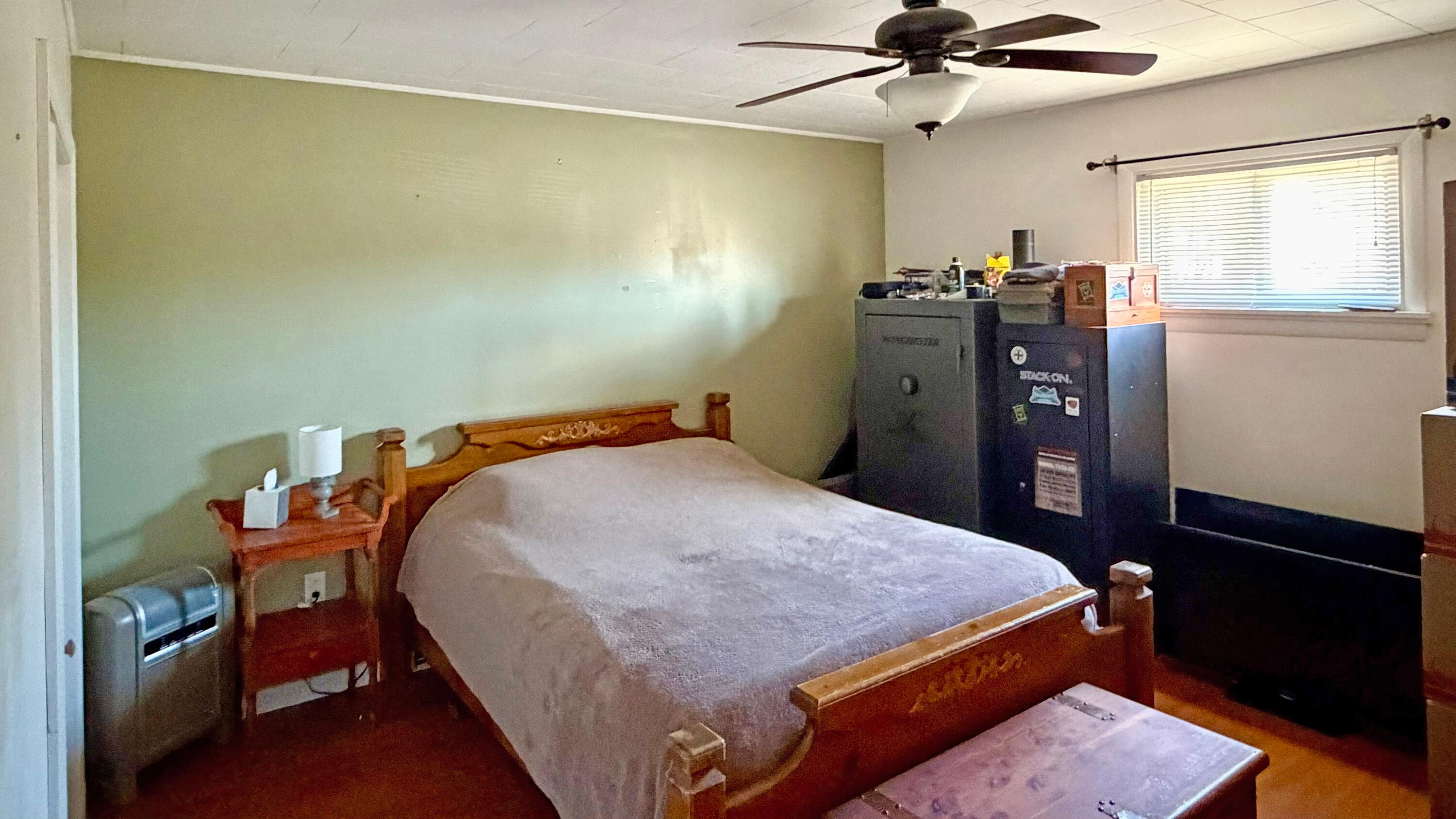 main property photo 17