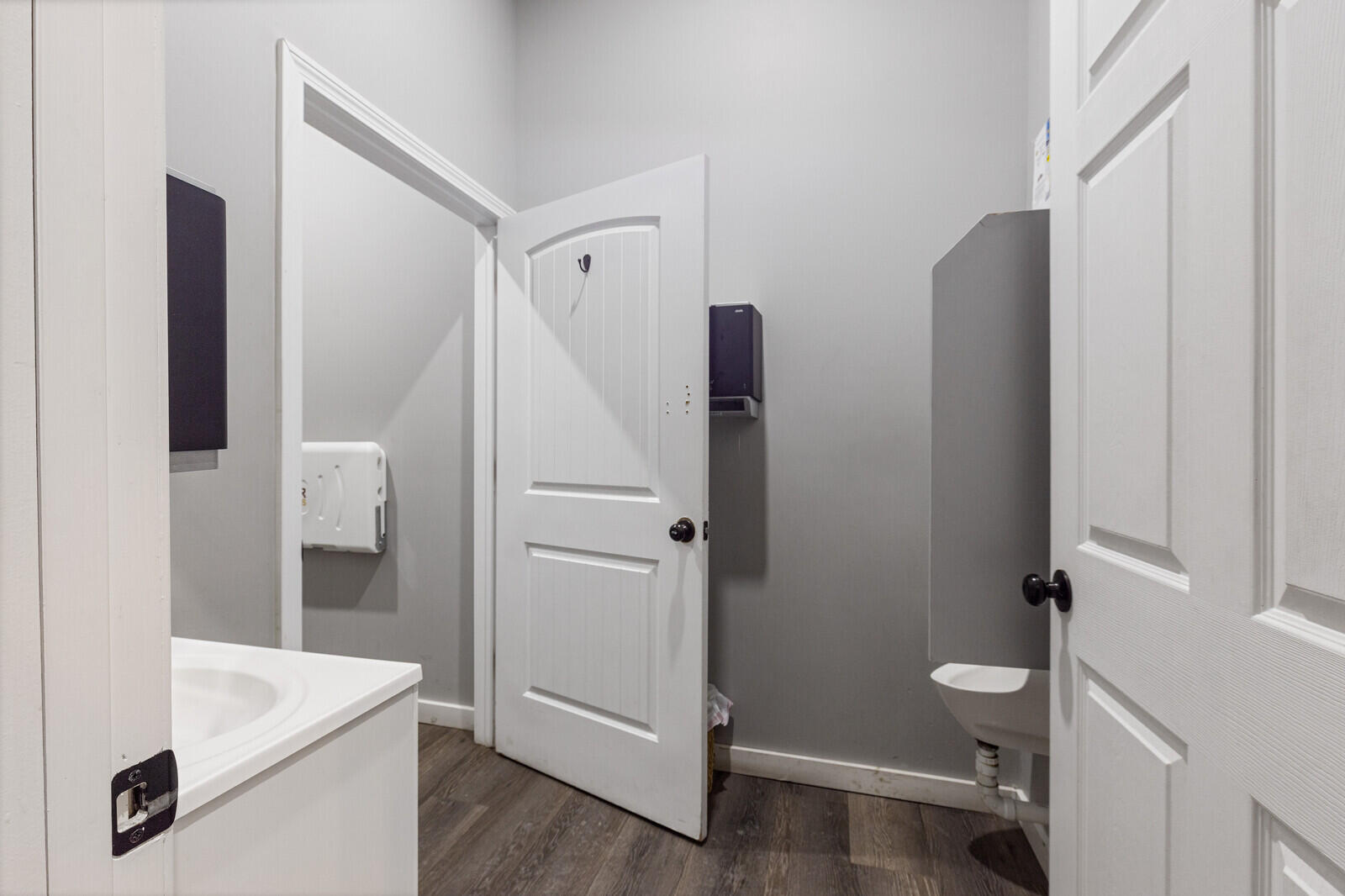 main property photo 61
