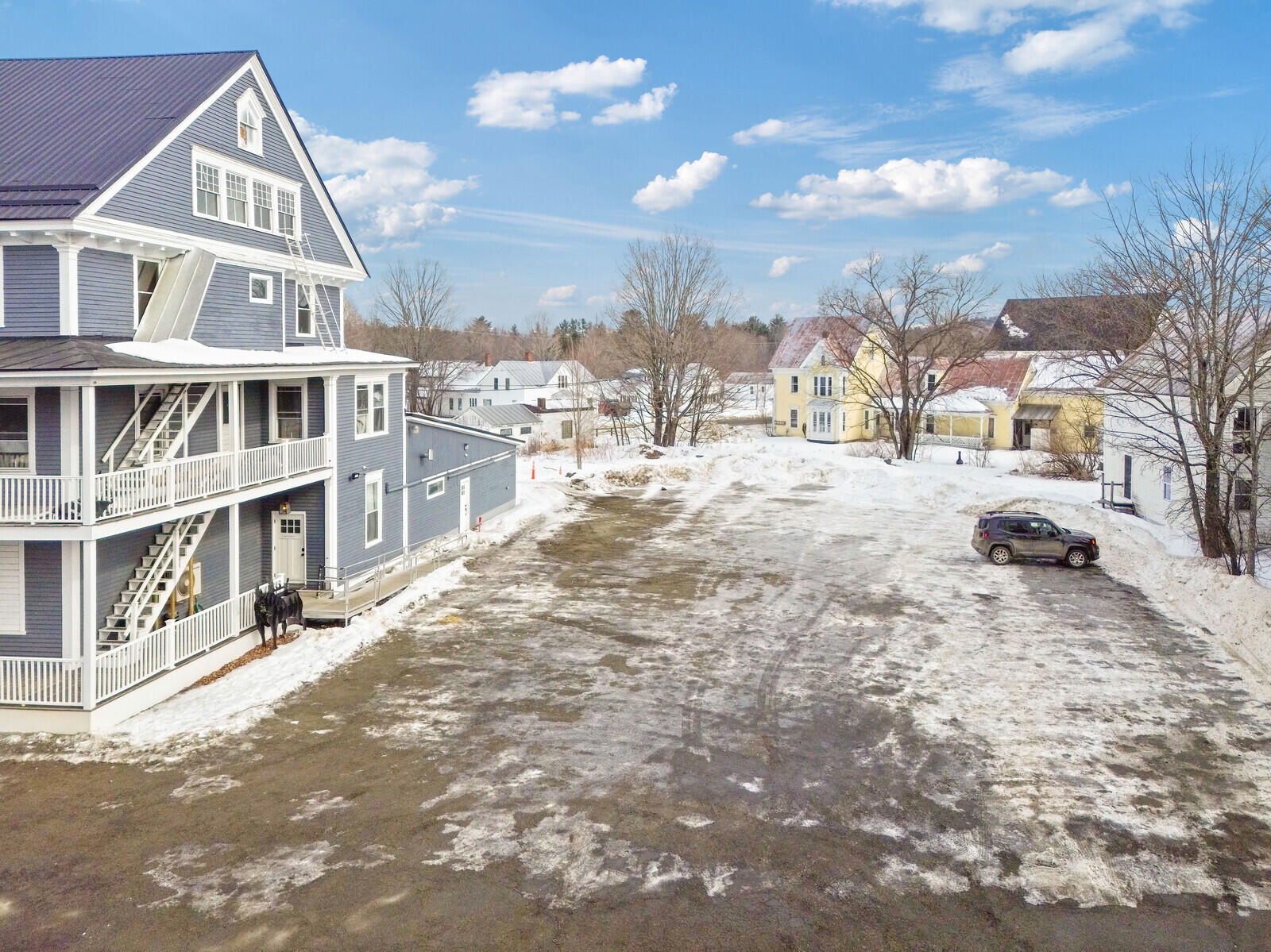 main property photo 9