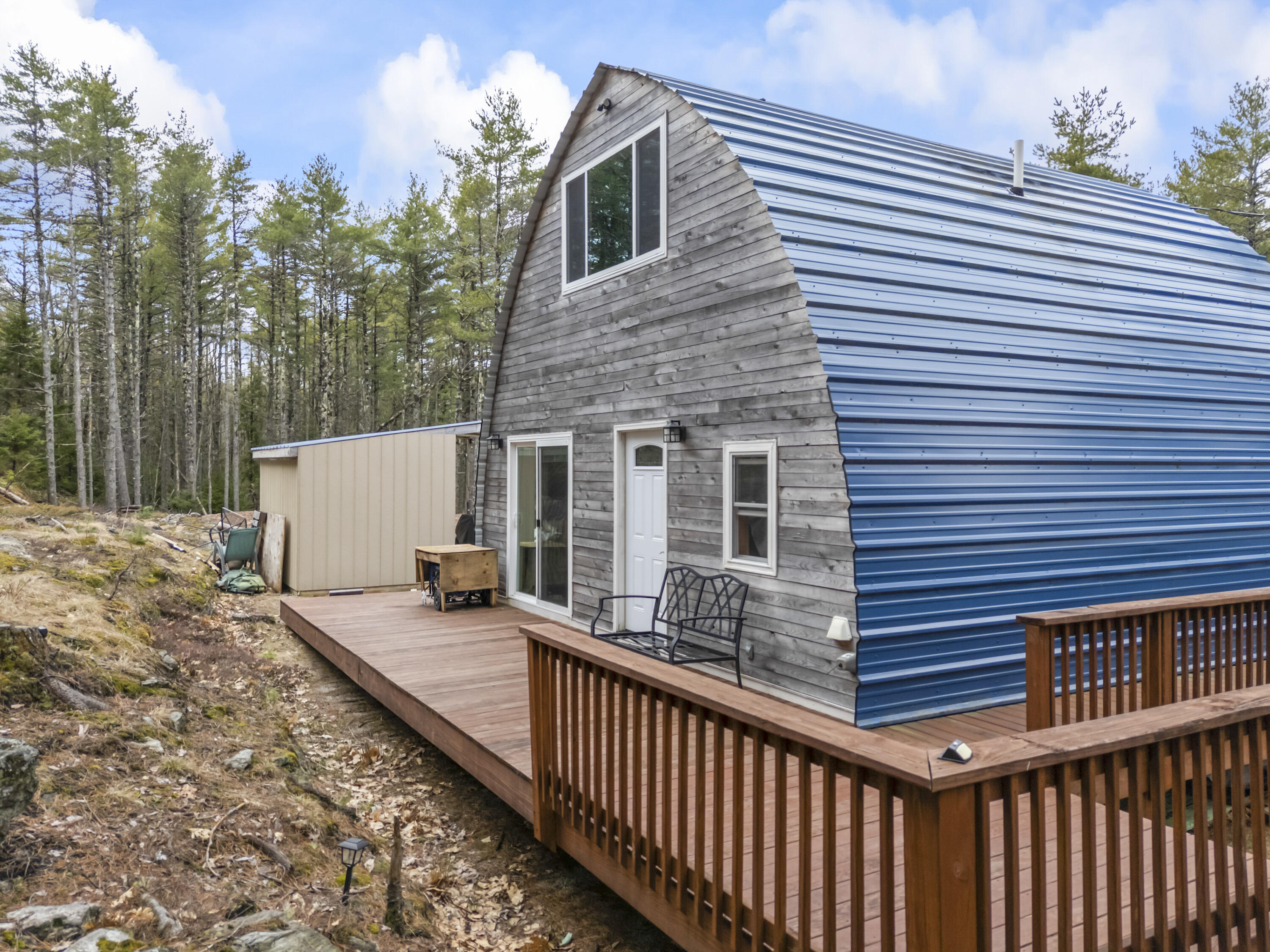 main property photo 30