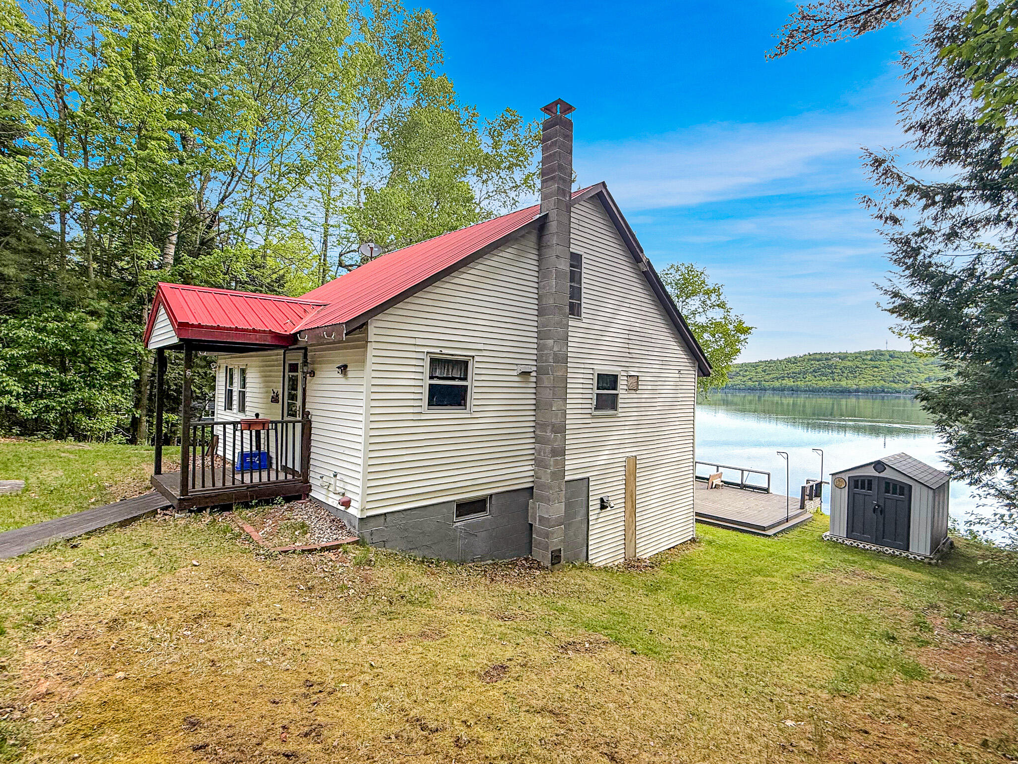 main property photo 41