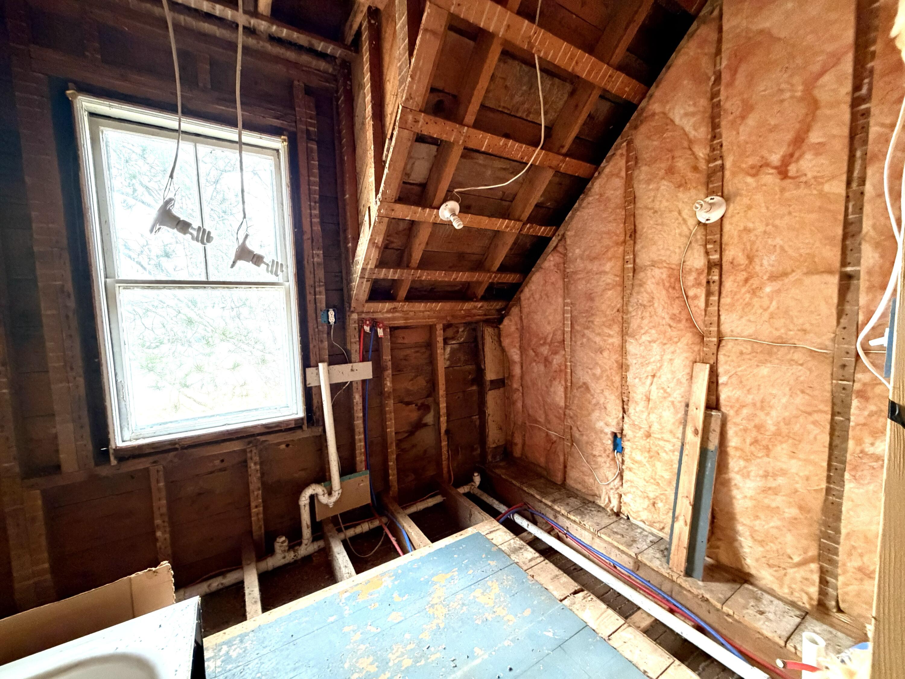 main property photo 47
