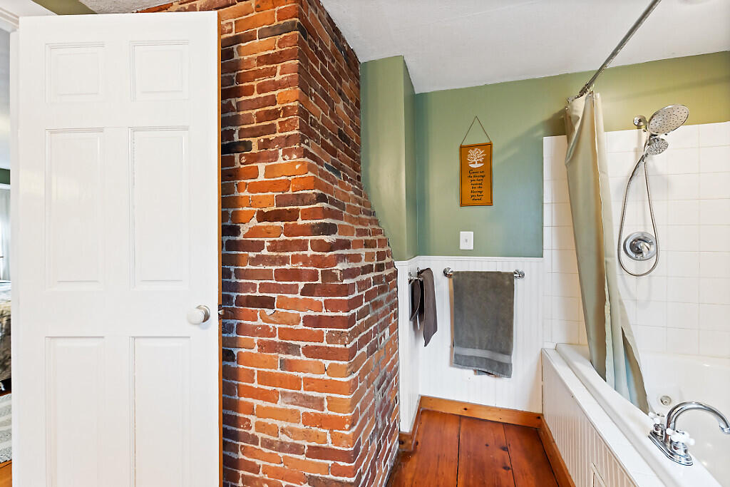 main property photo 56