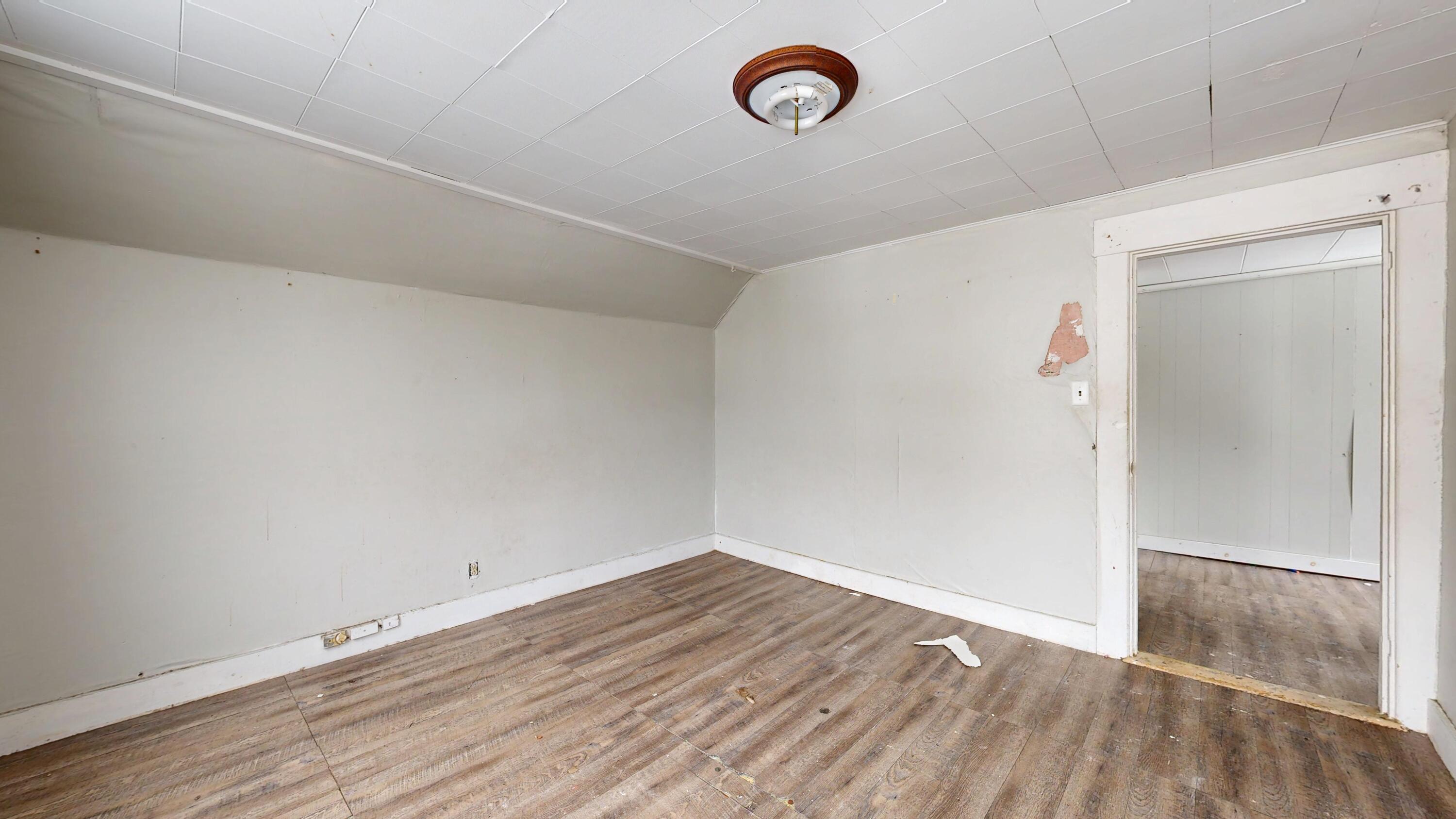 main property photo 57