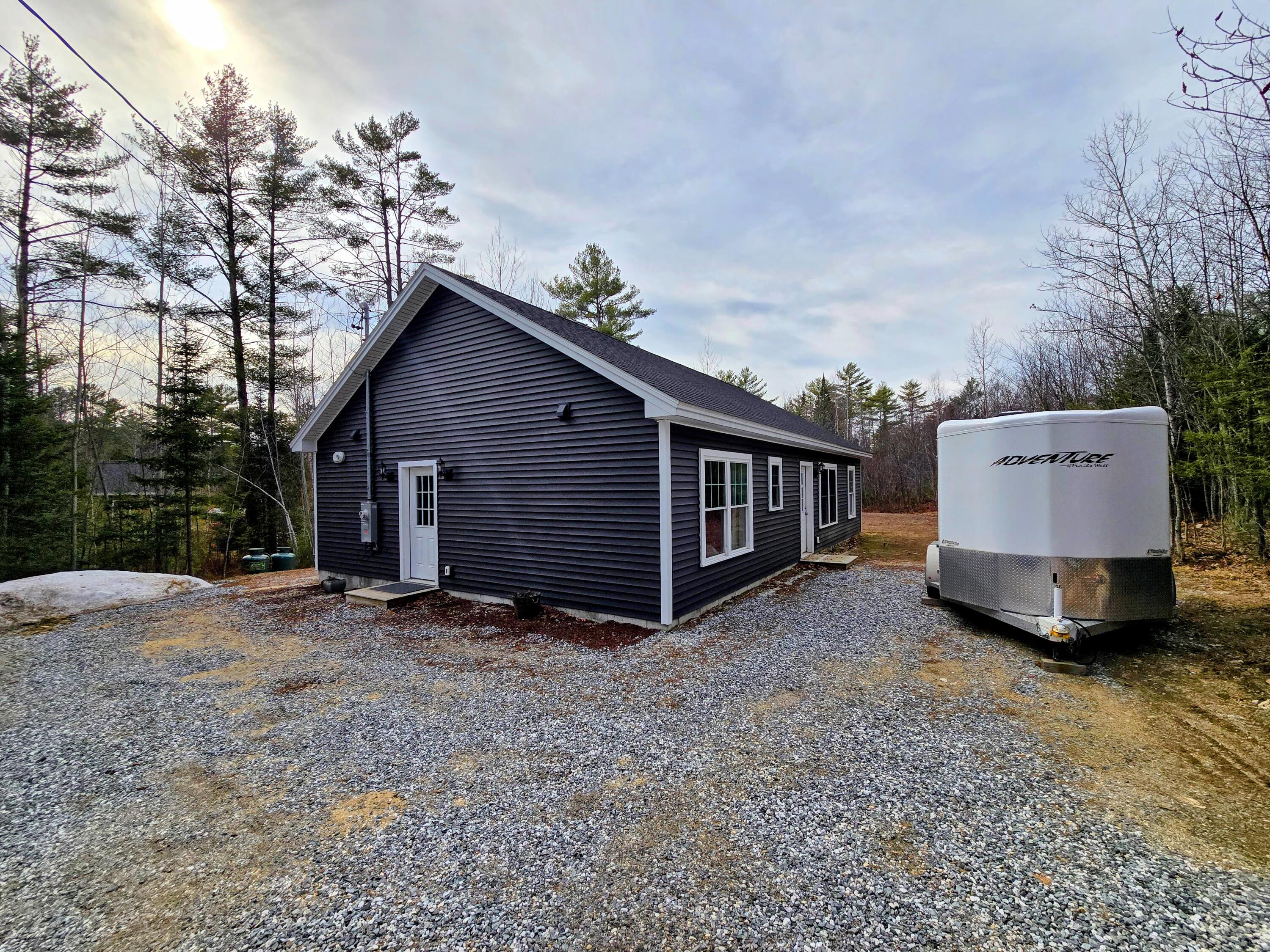 main property photo 39