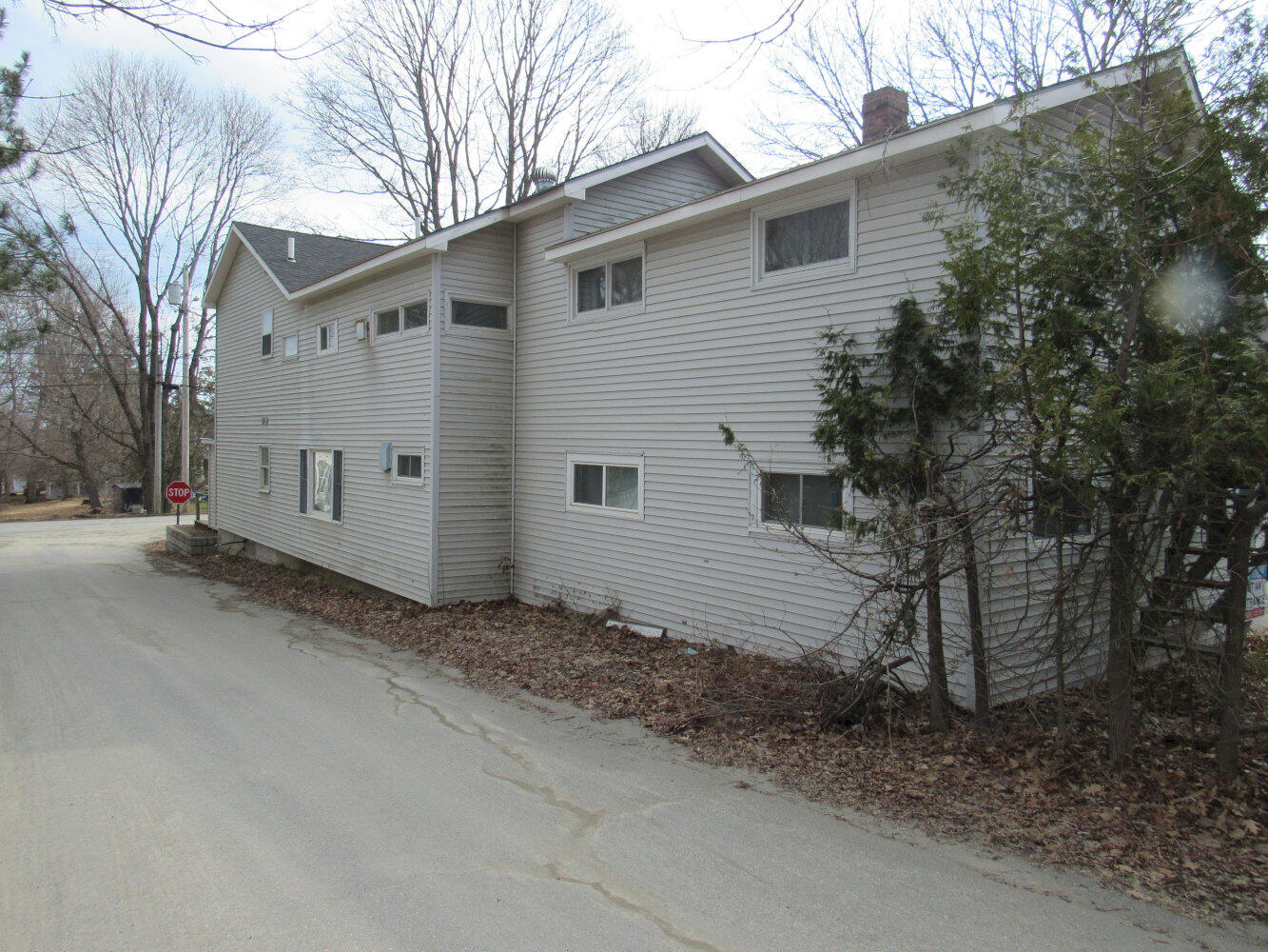 main property photo 6