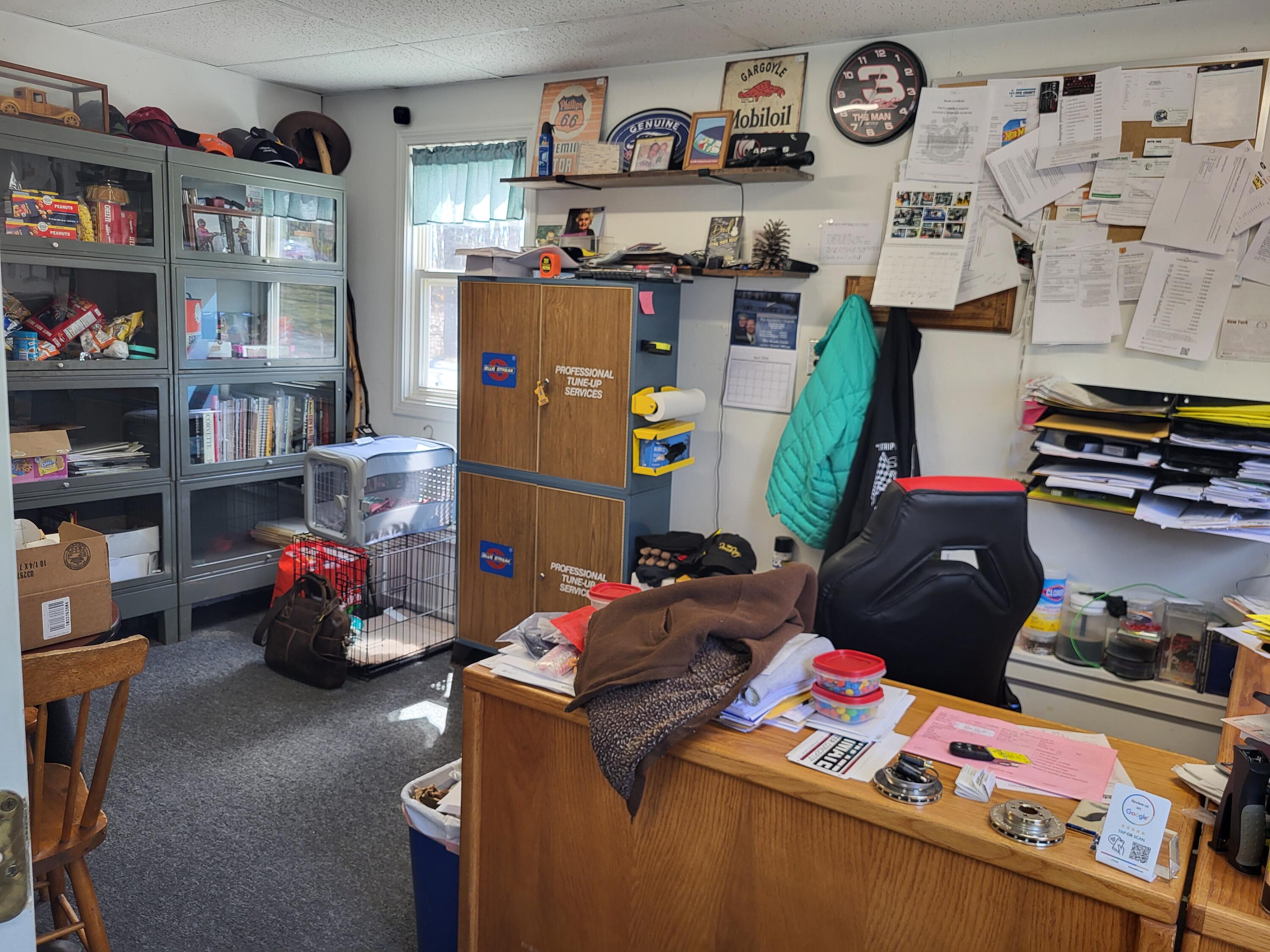 main property photo 11