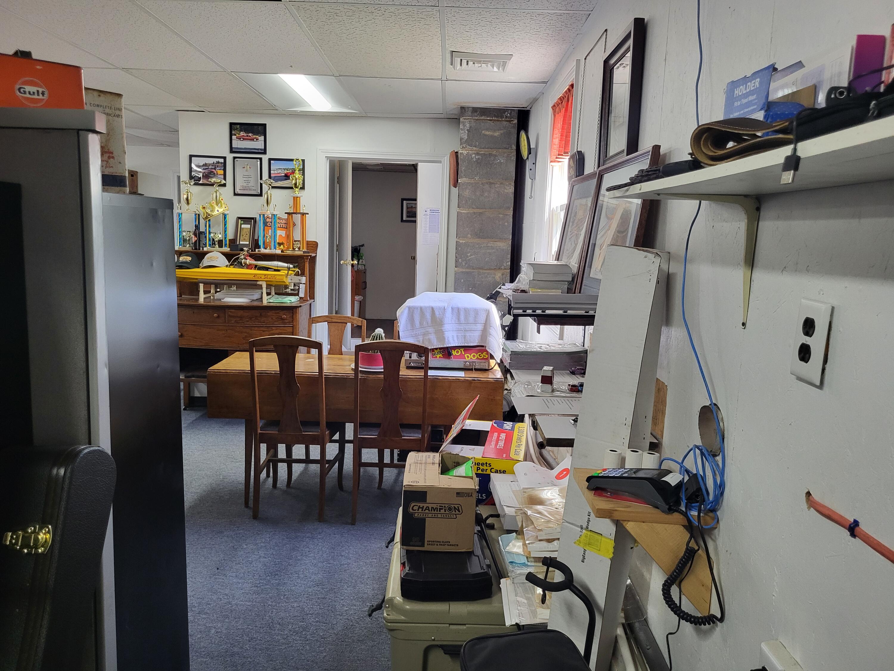 main property photo 18