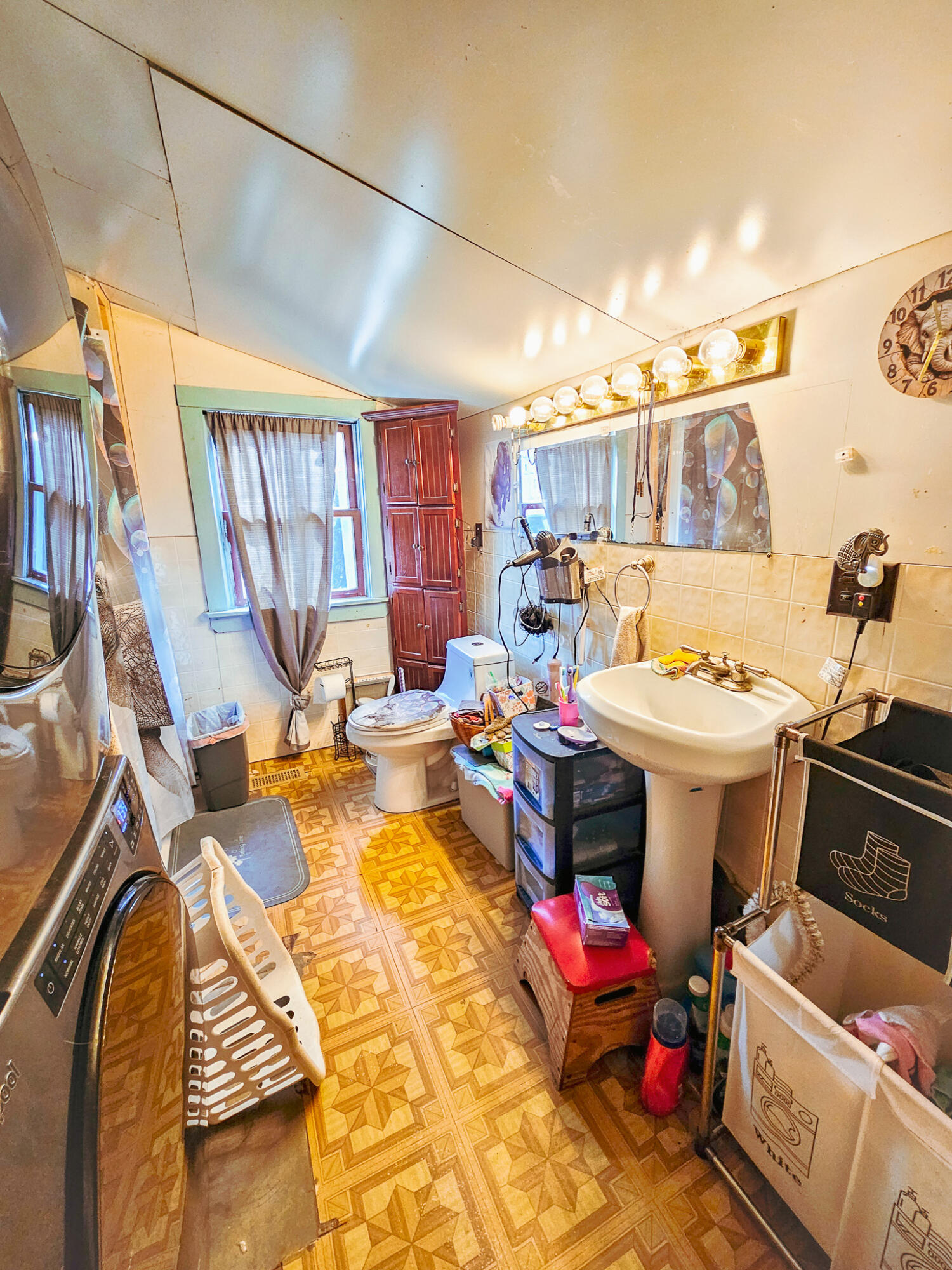main property photo 51