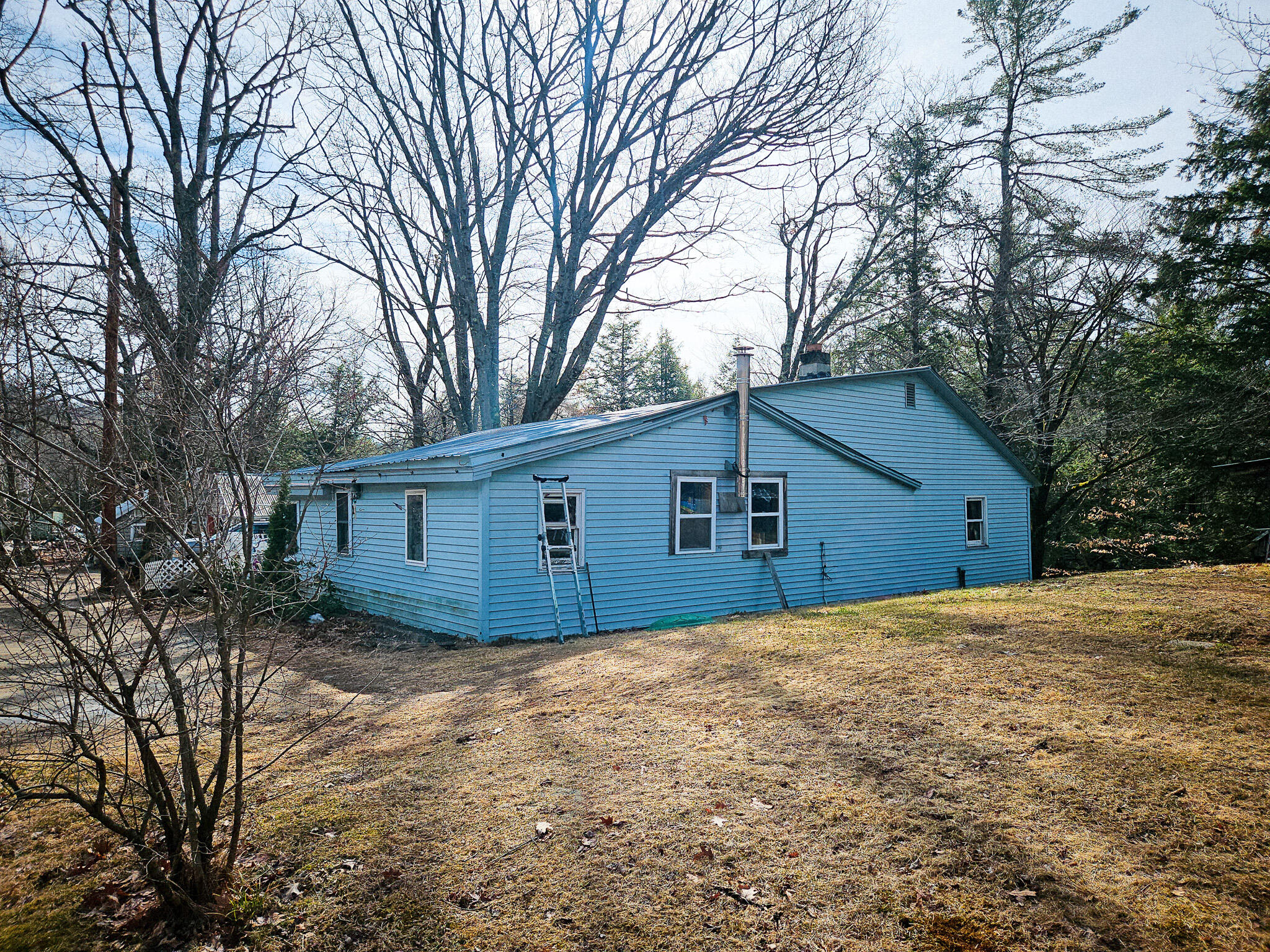 main property photo 7