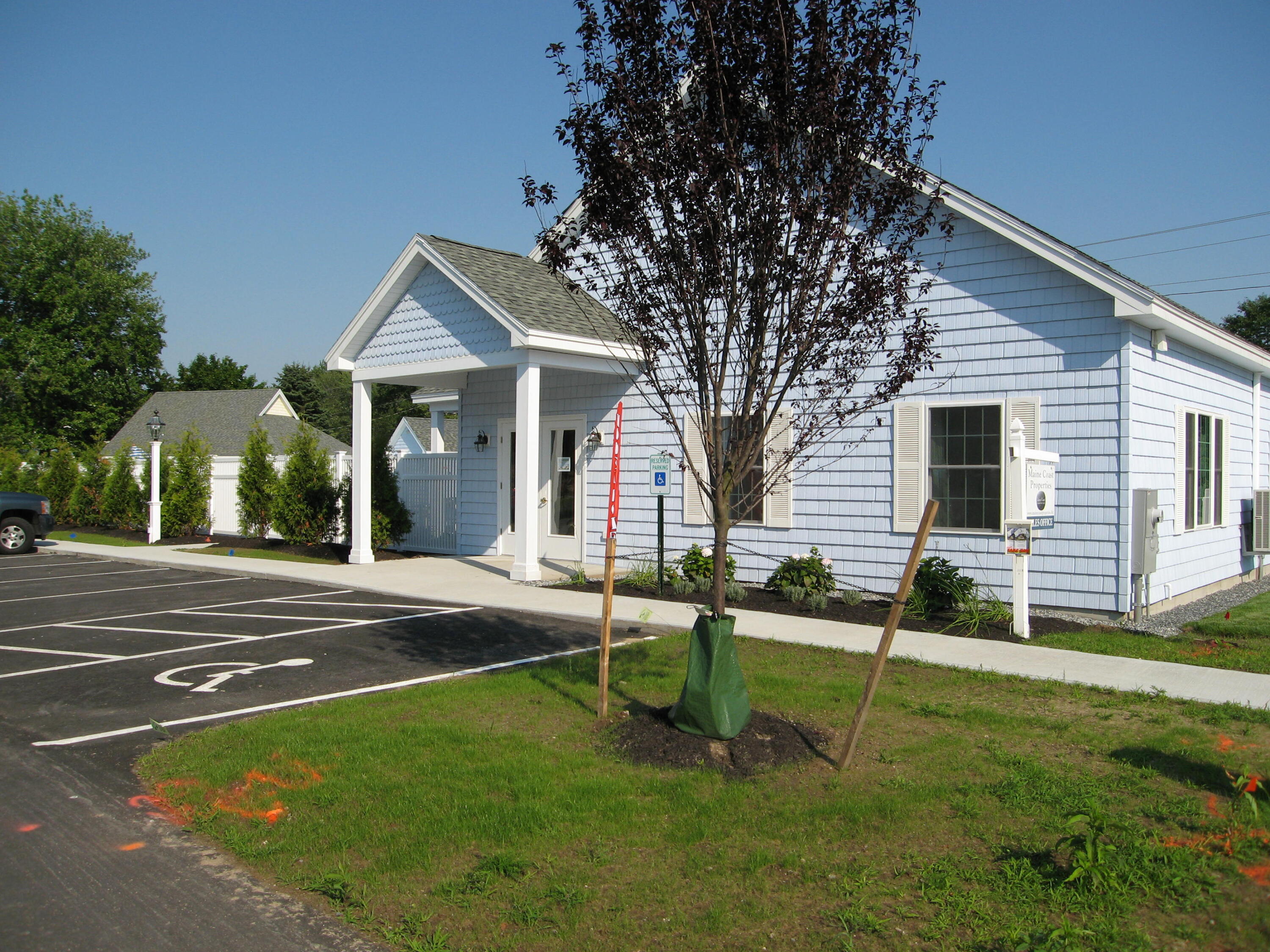 main property photo 14