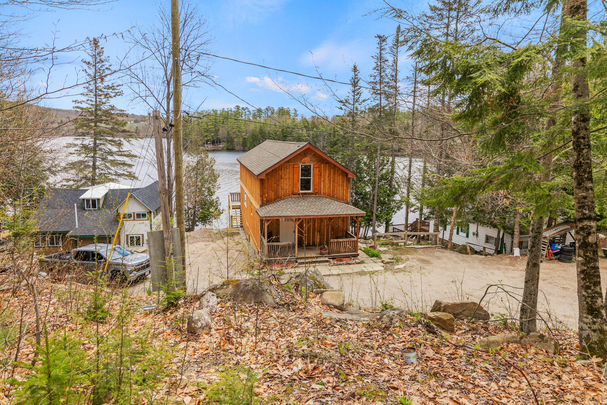 main property photo 40
