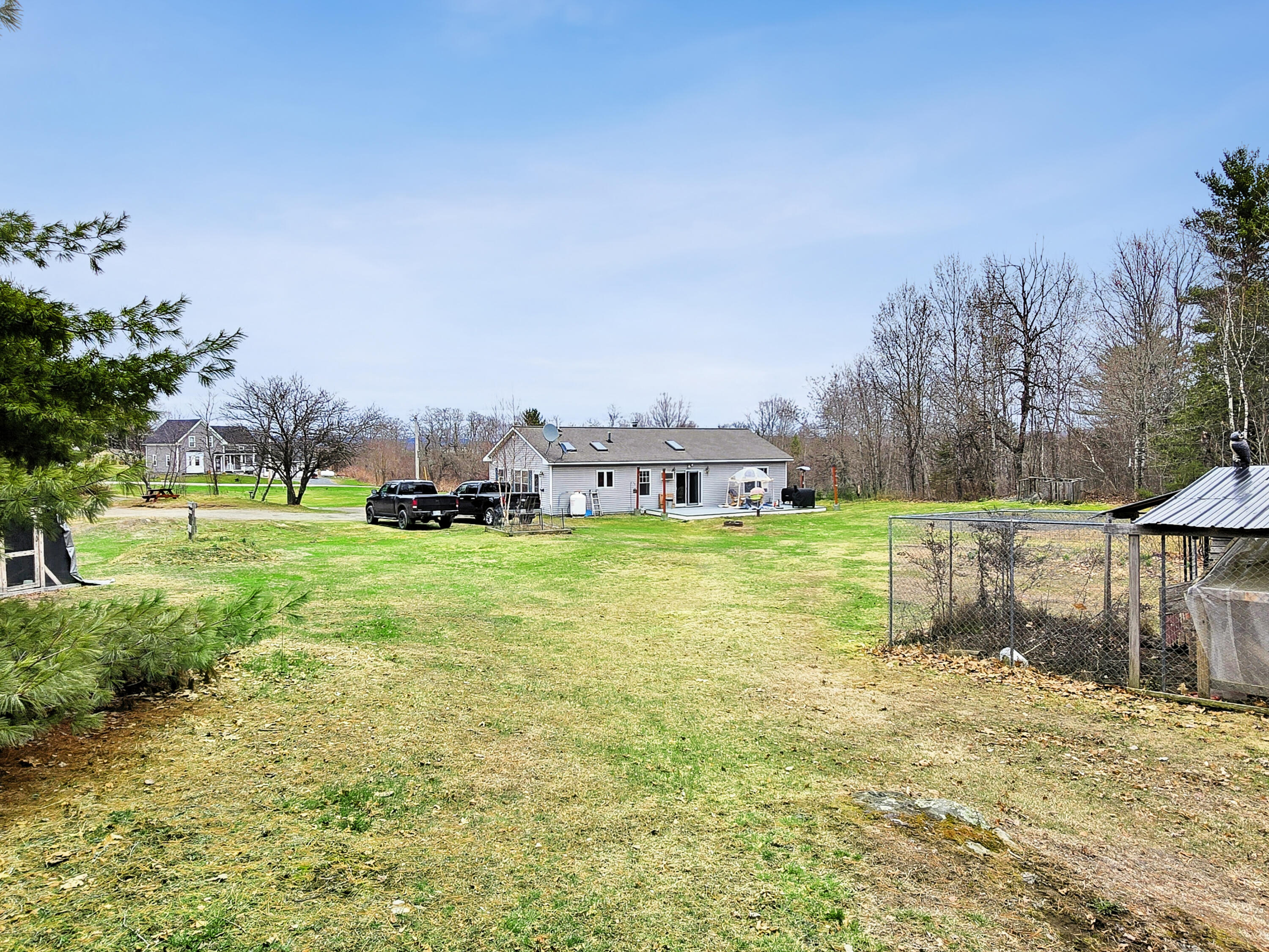 main property photo 22