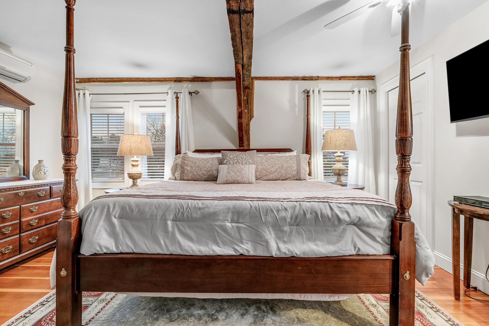 main property photo 50
