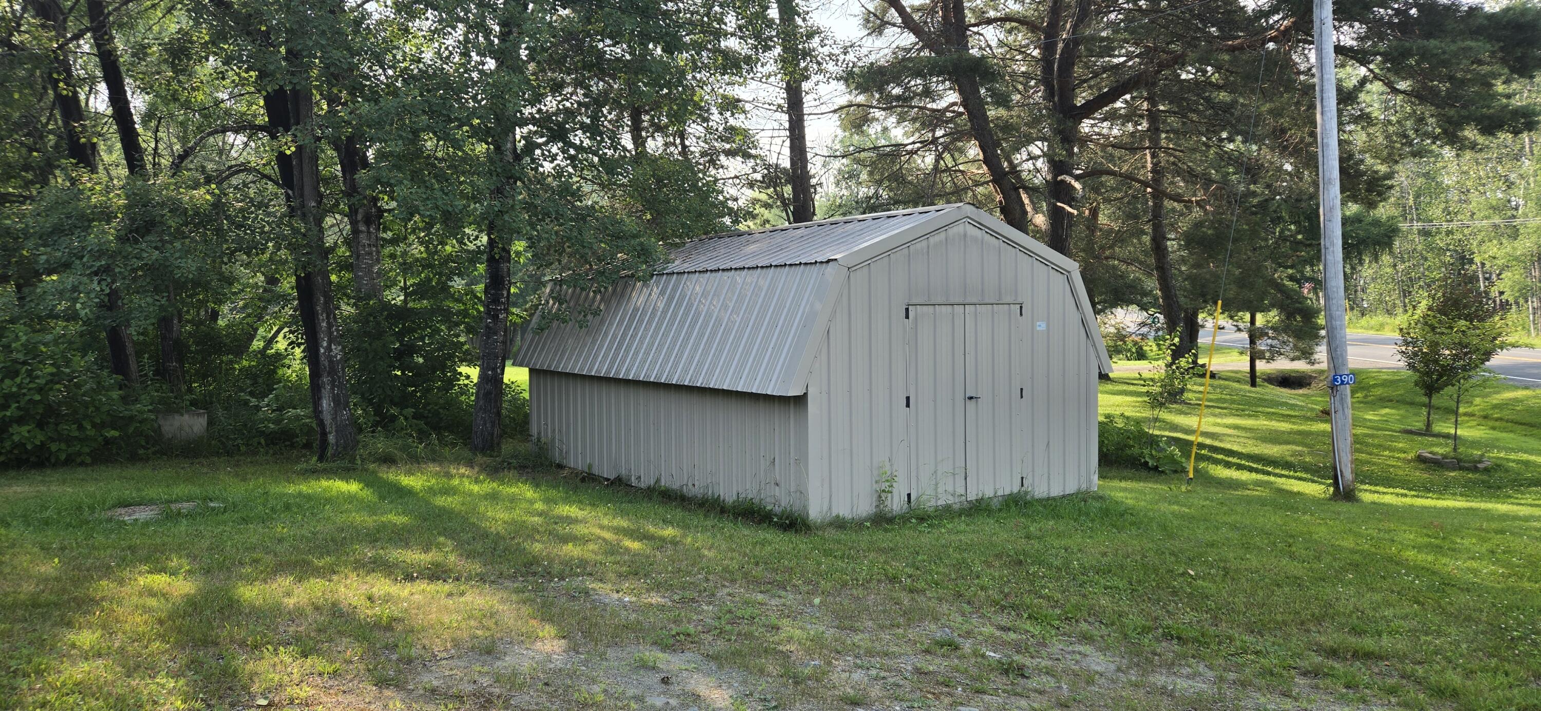 main property photo 6