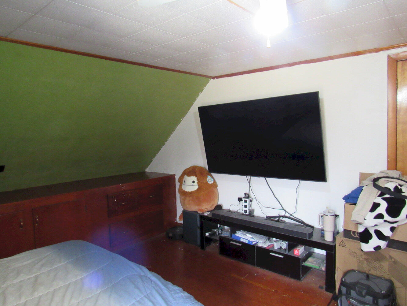 main property photo 26