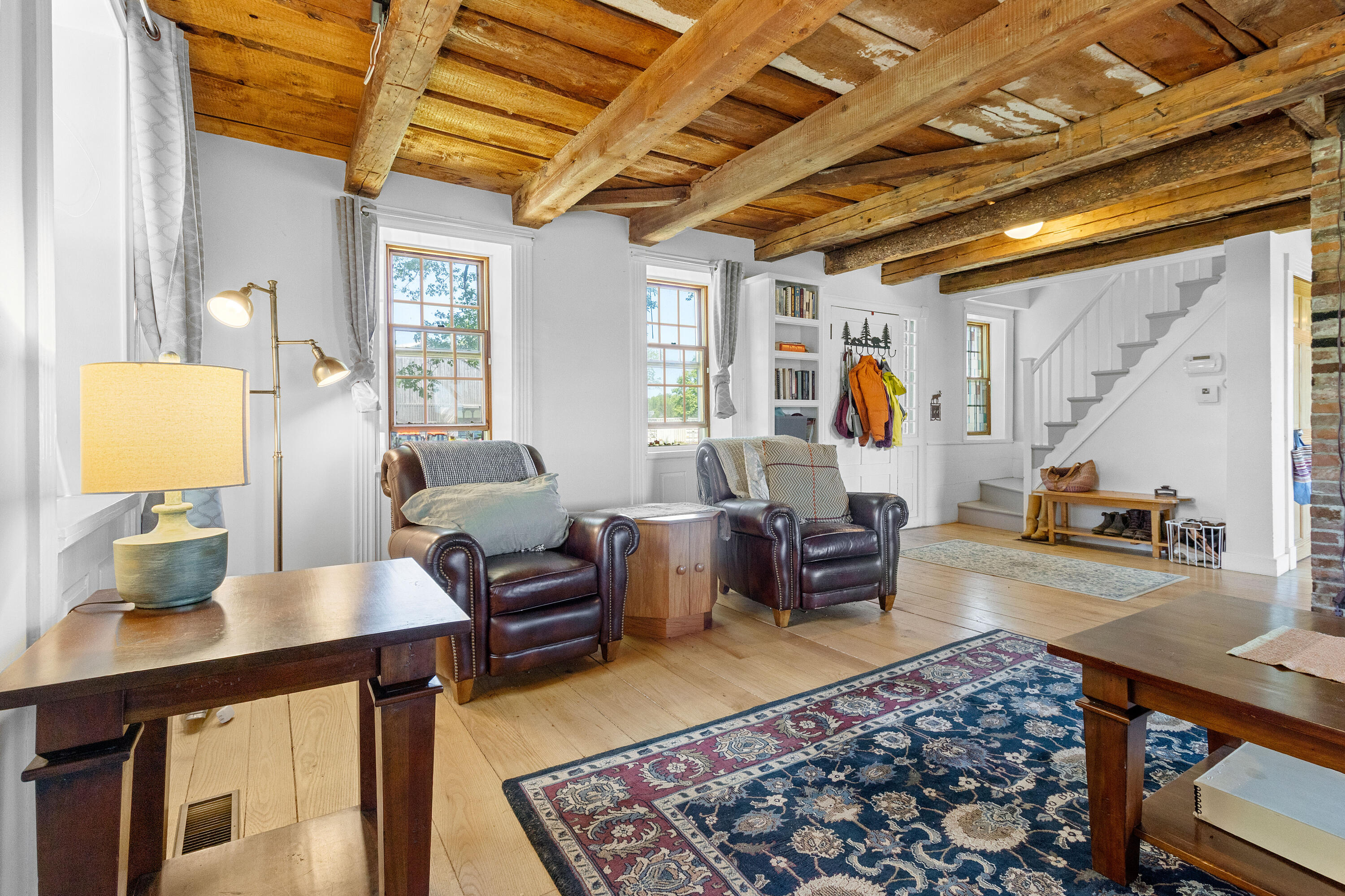 main property photo 27