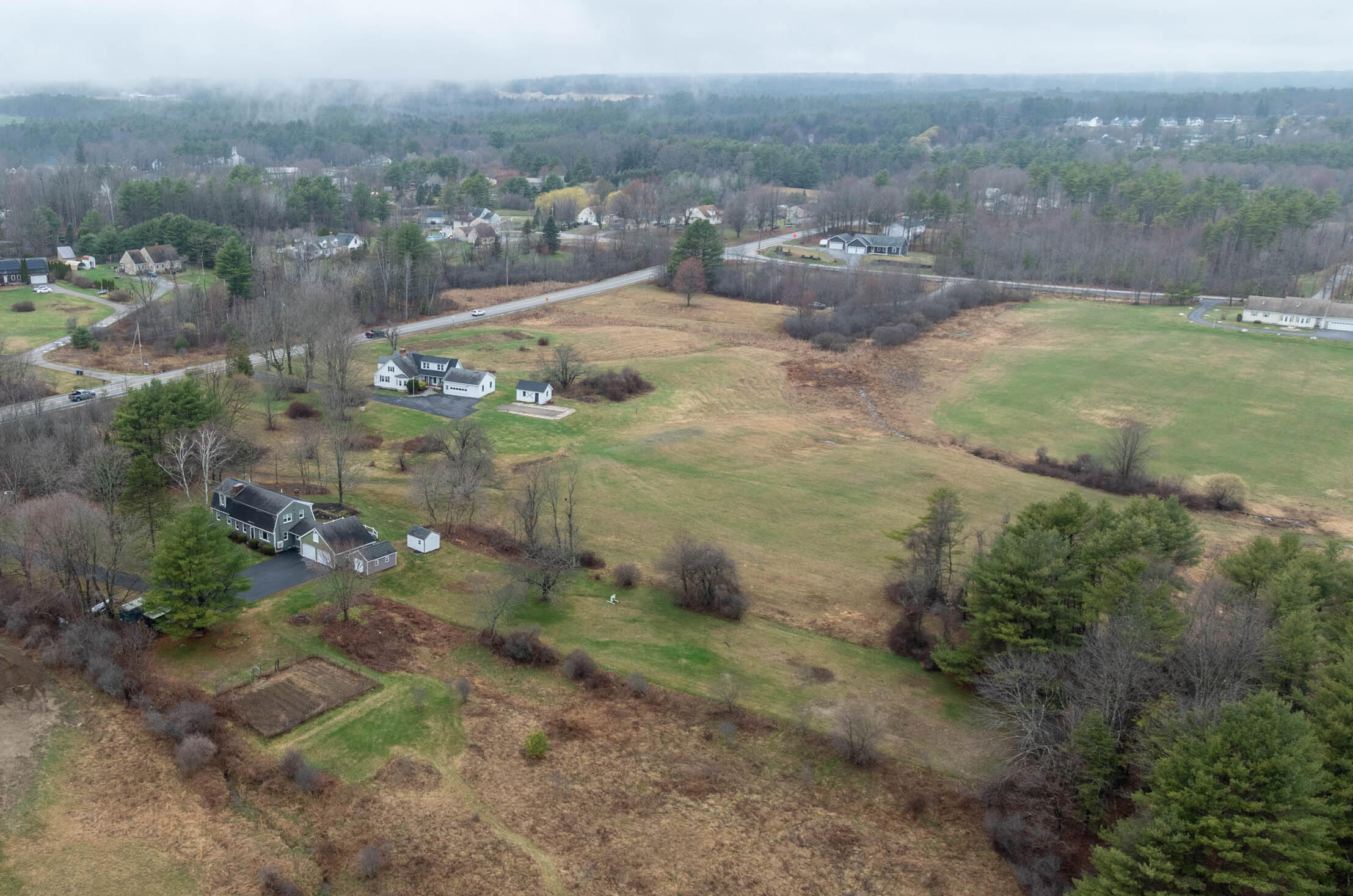 main property photo 48