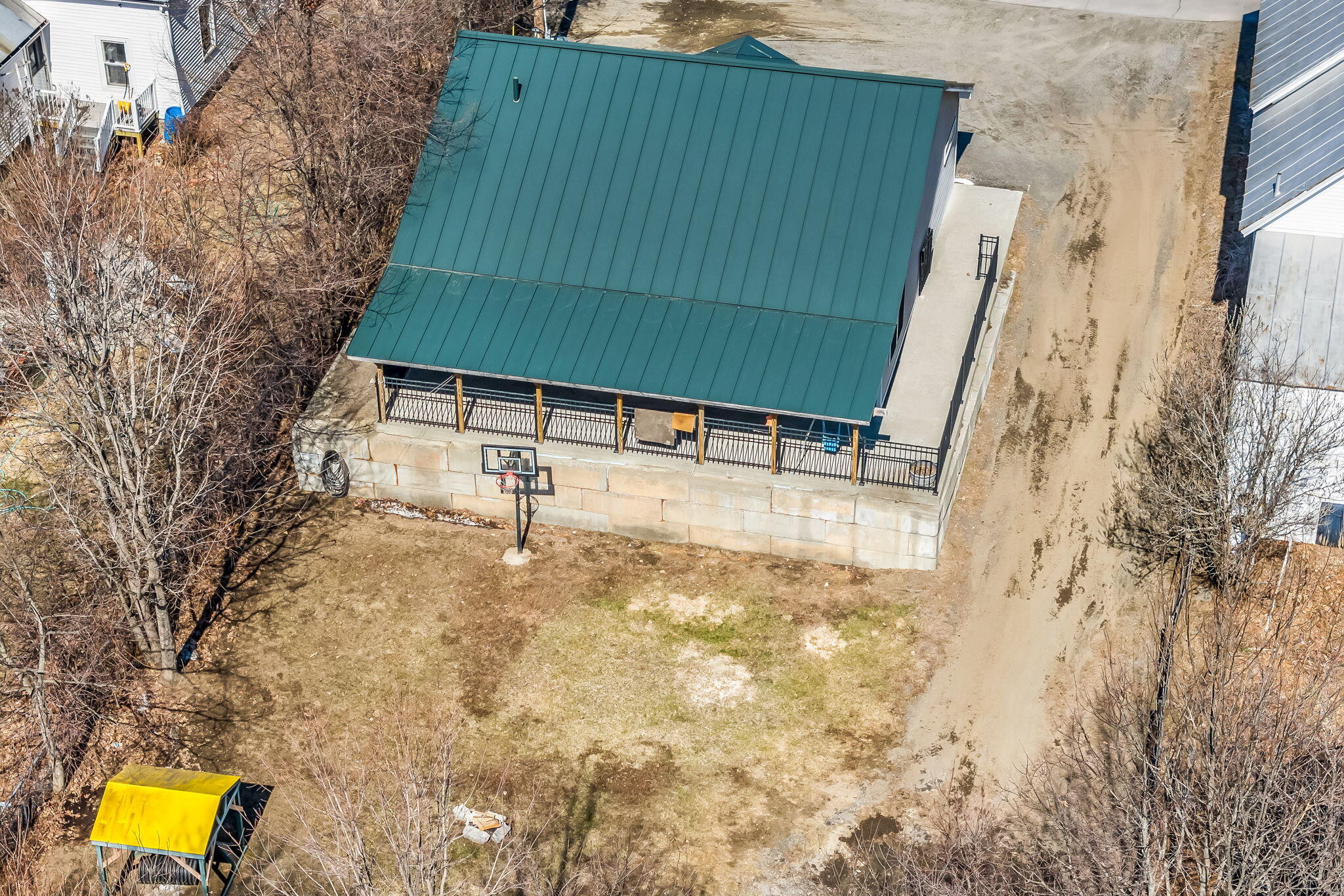 main property photo 26