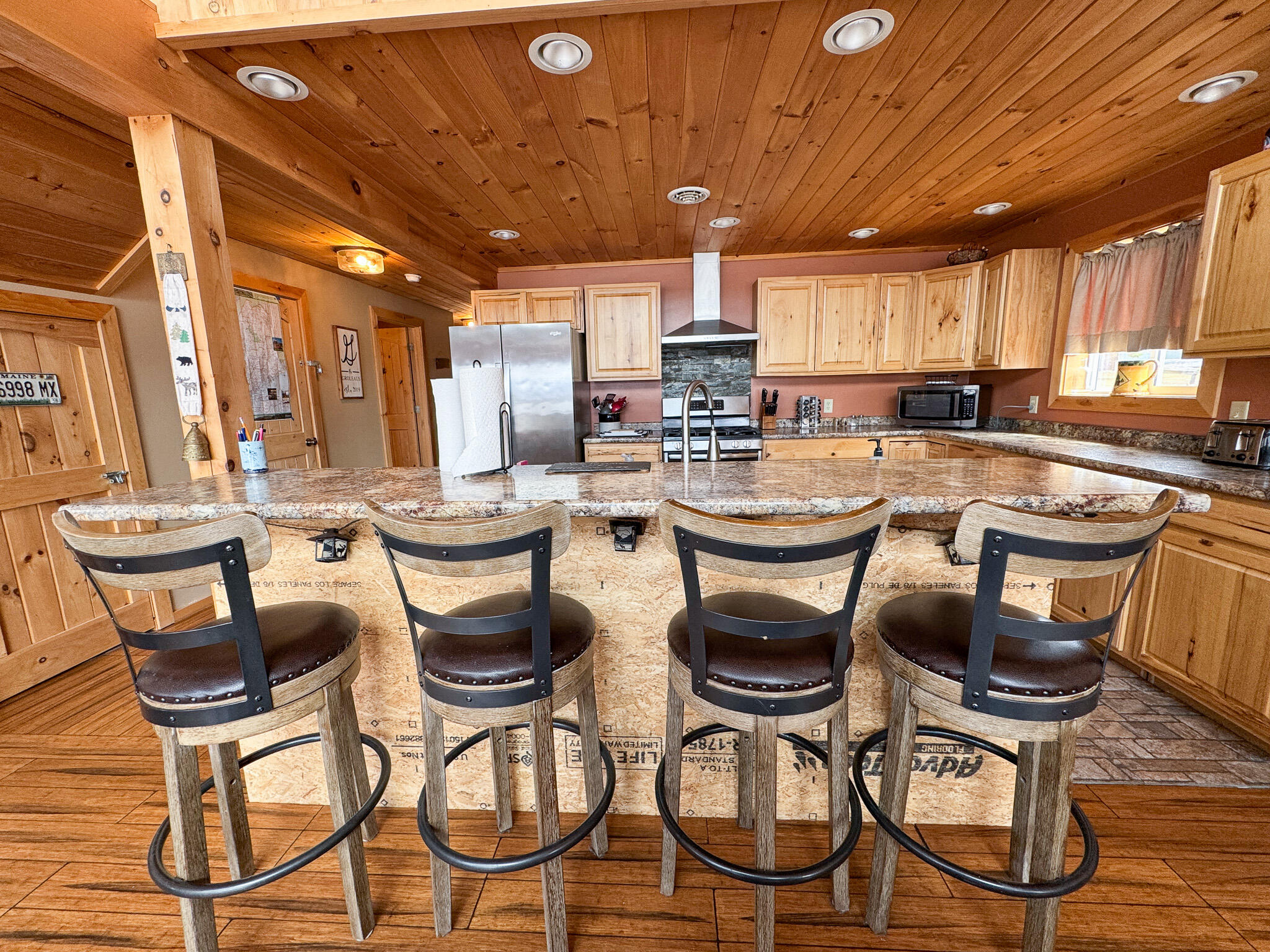 main property photo 12