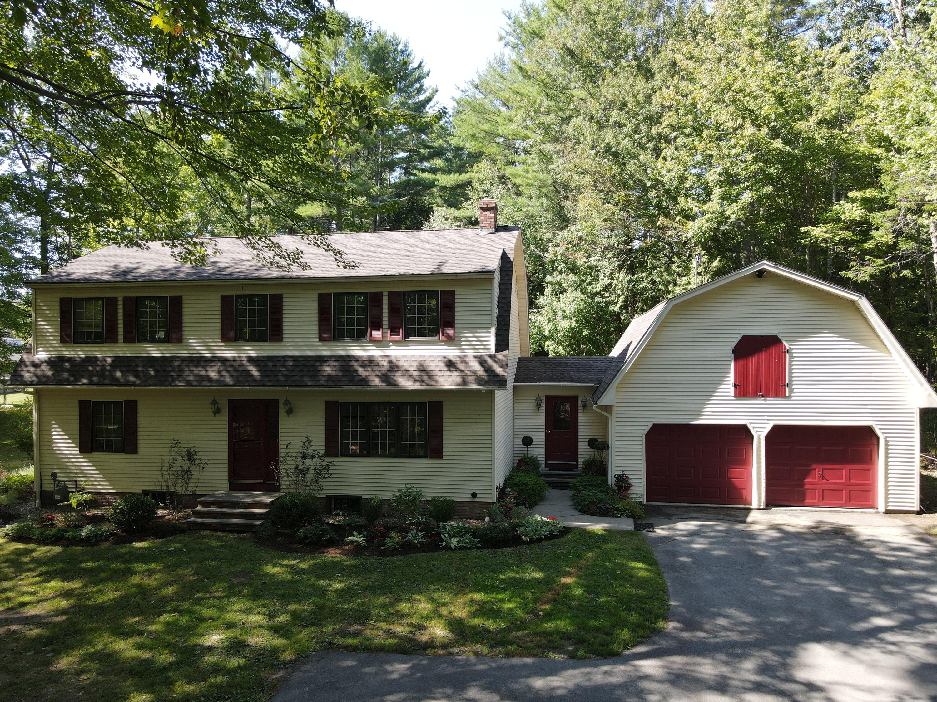 main property photo 45