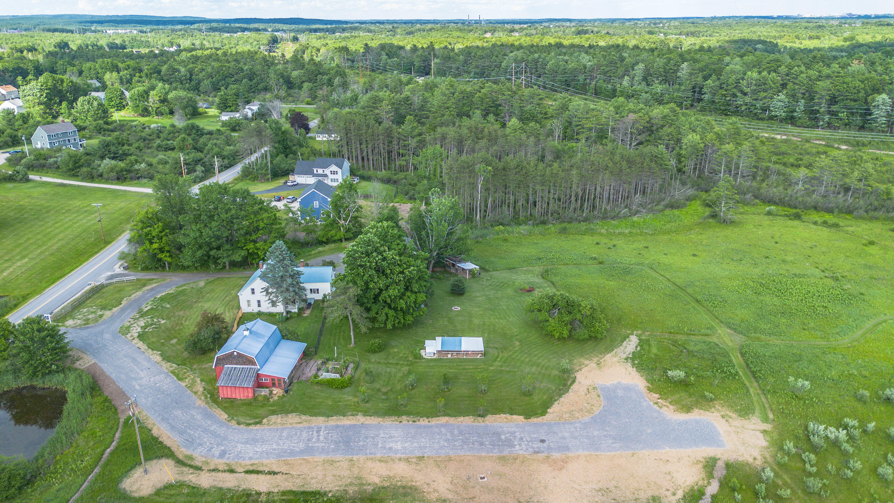 main property photo 14