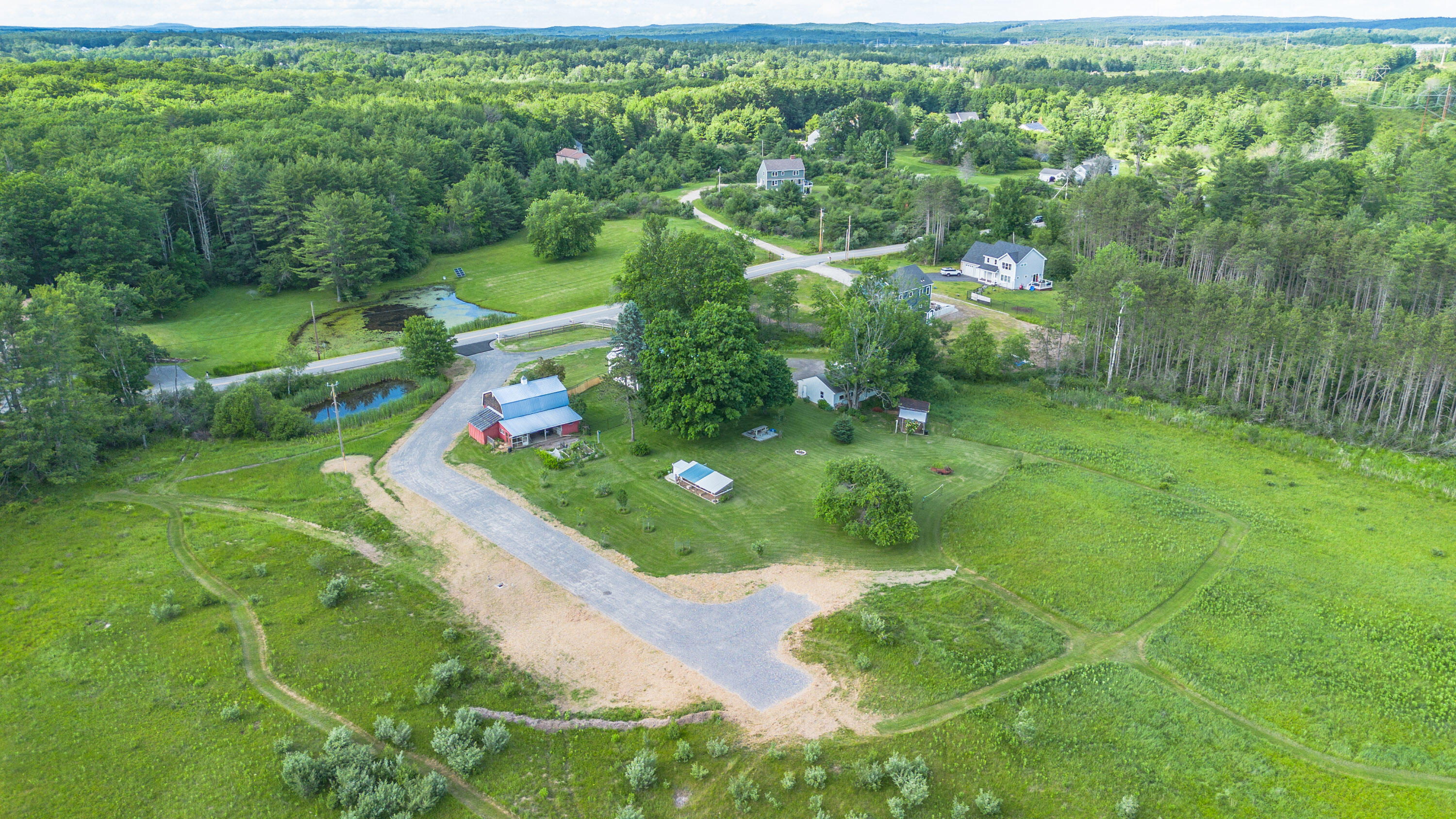 main property photo 16