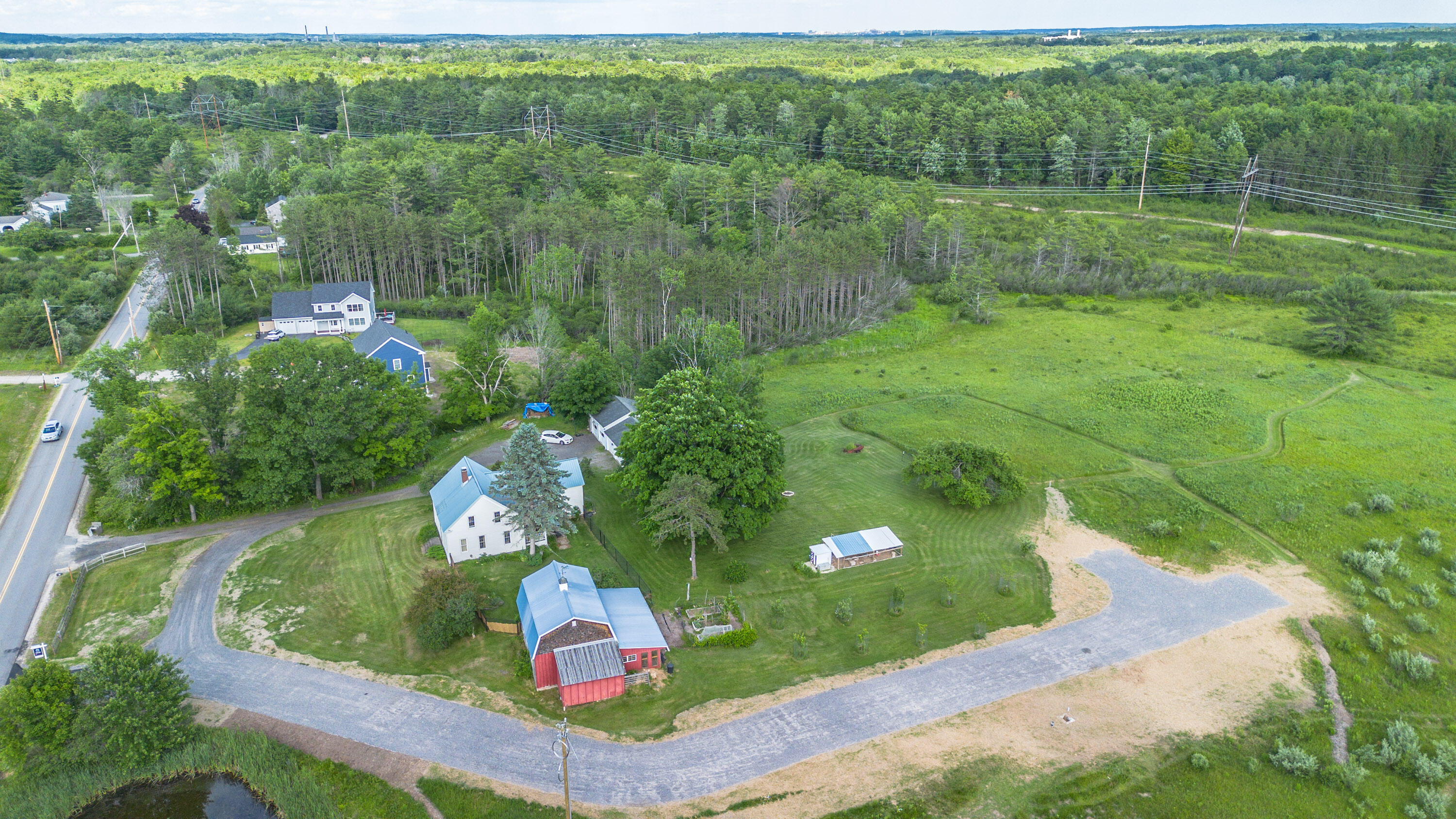 main property photo 17