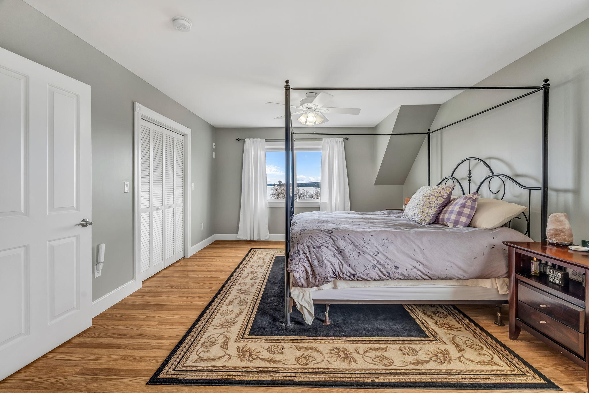 main property photo 45